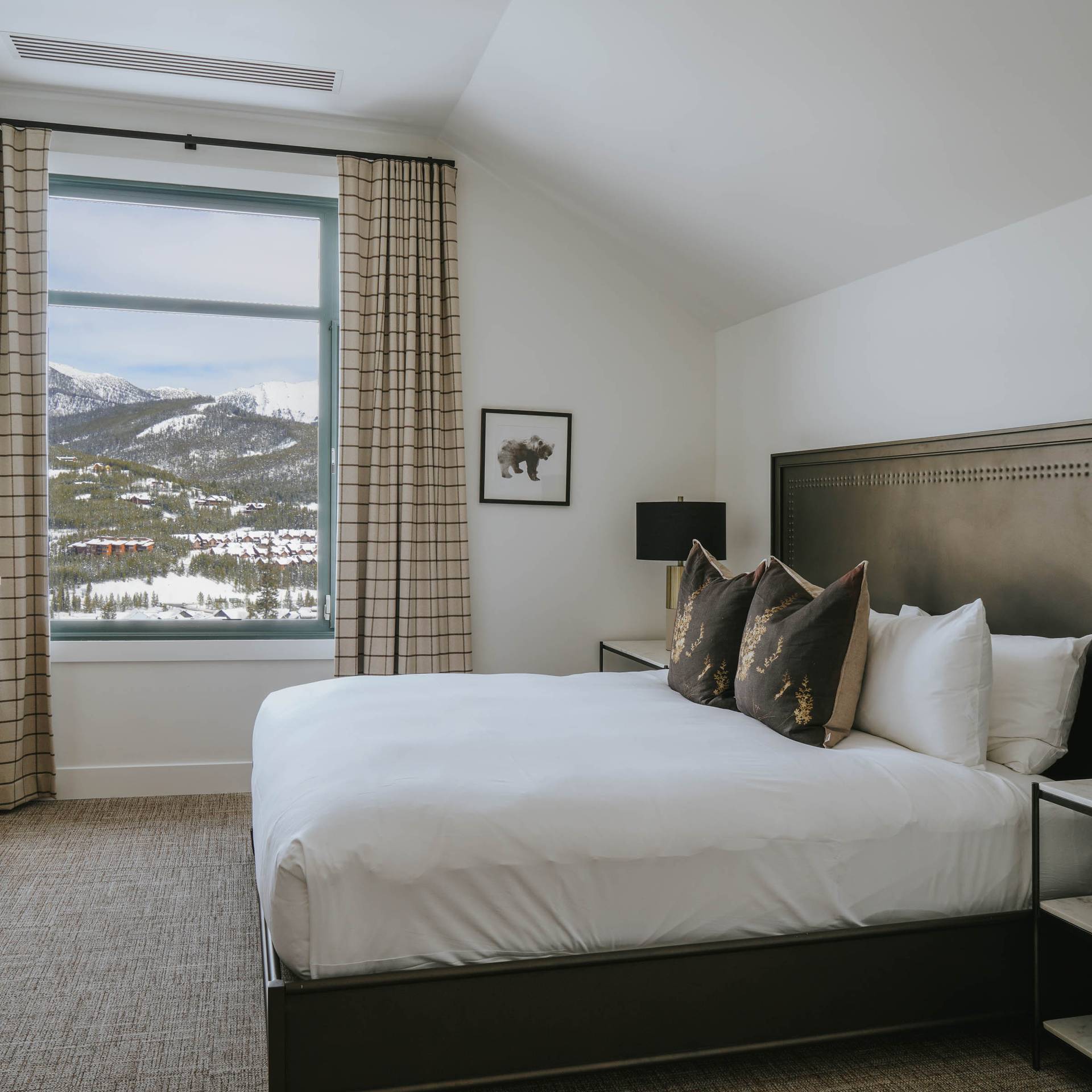 Summit Hotel penthouse bedroom