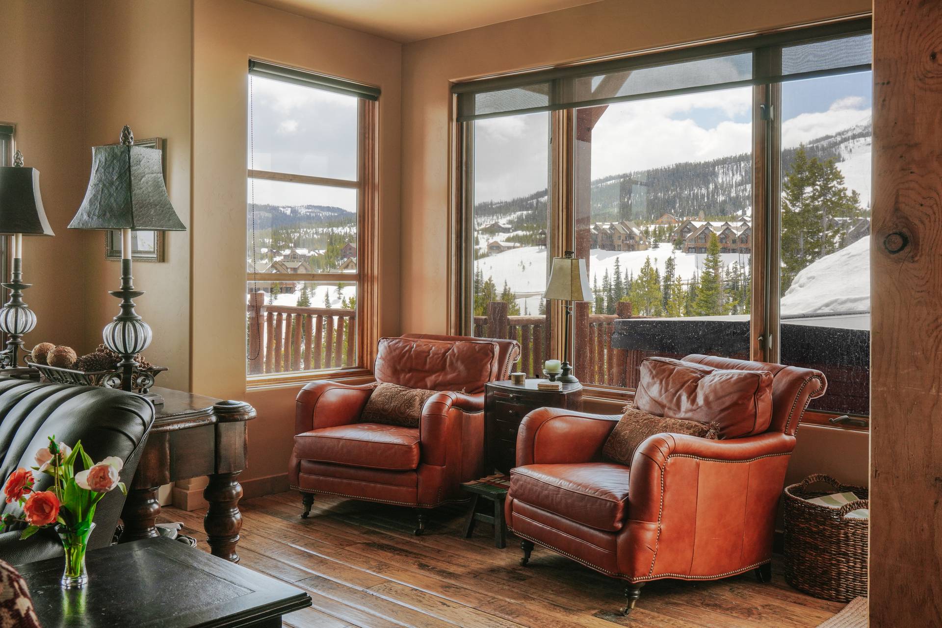 Alpine Meadows Chalet 11 vacation home living room