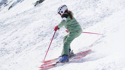 Girl skiing