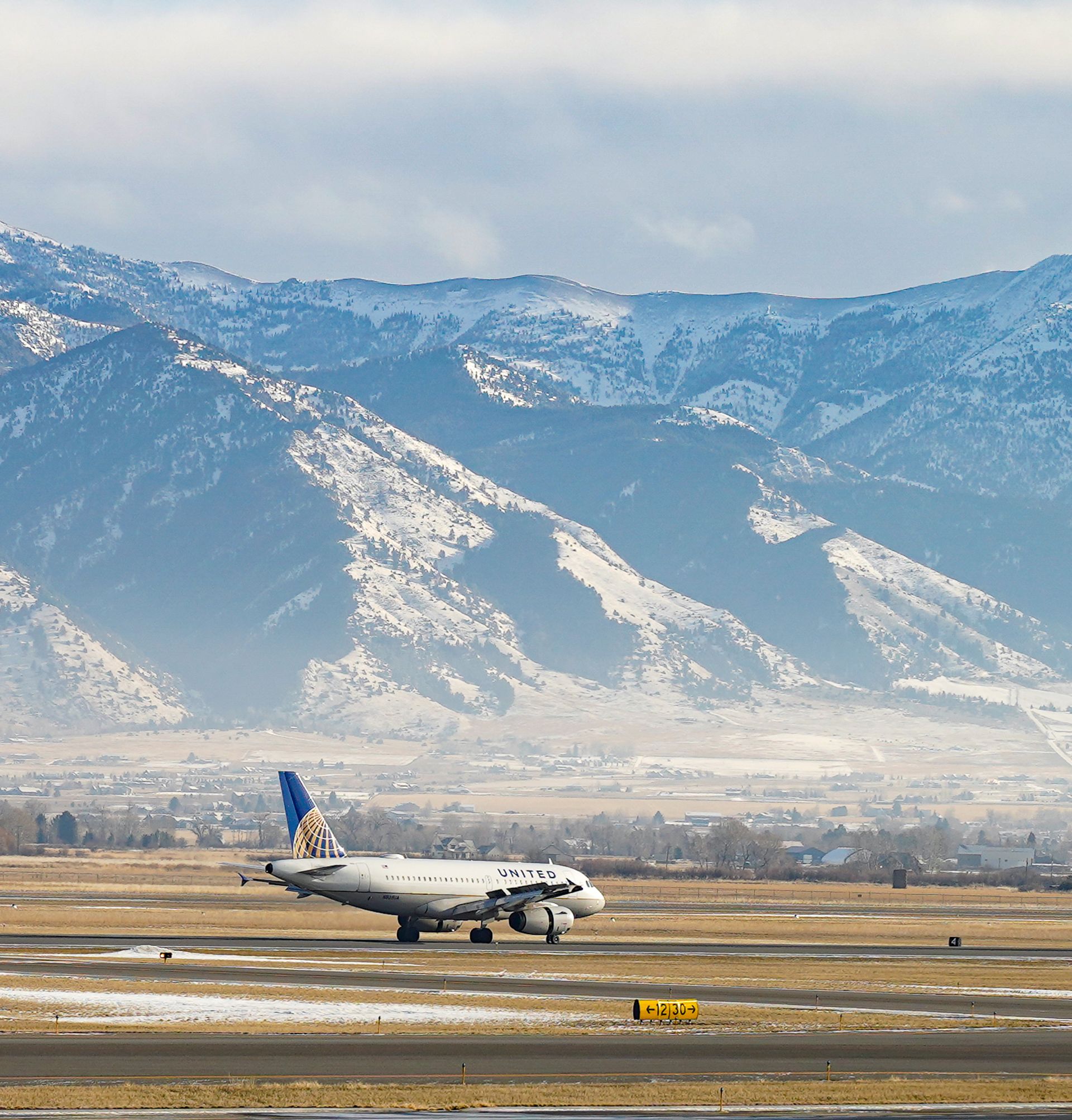 Airplane at Bozeman International Airport