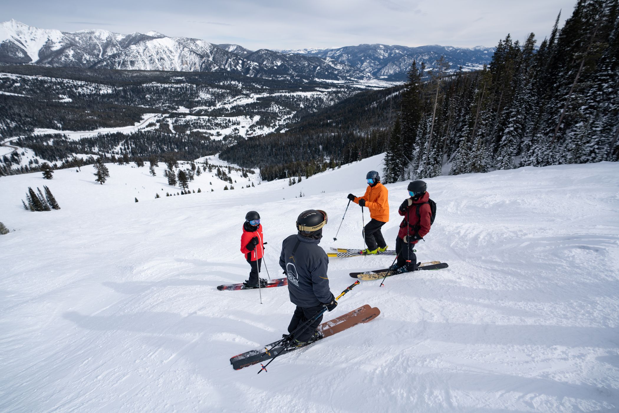 Group of skiers in a skills clinic