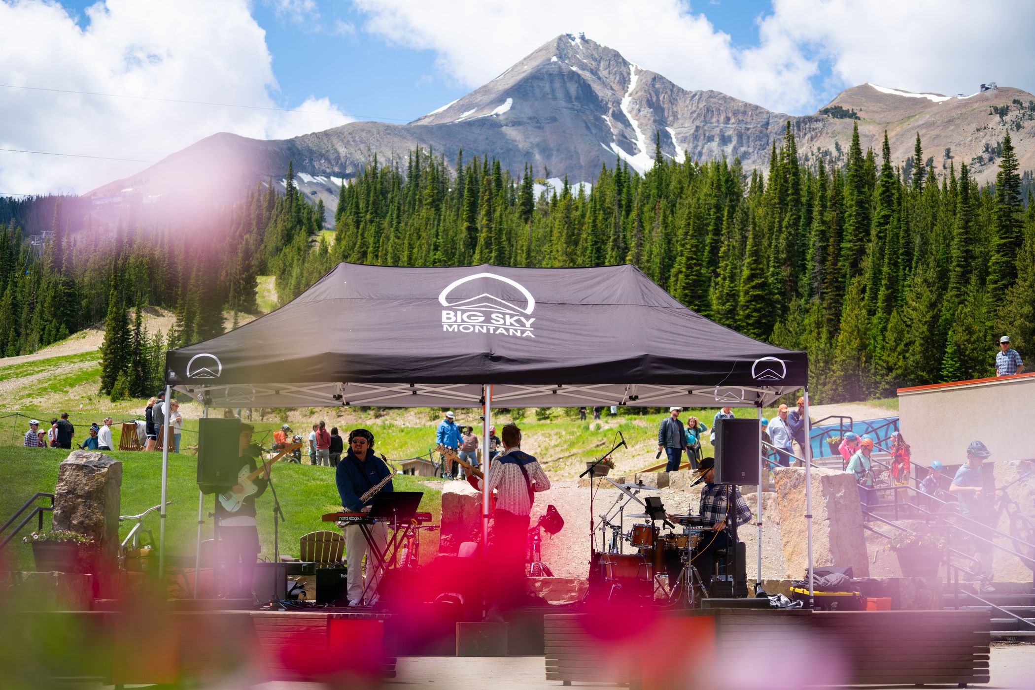 Live music in the Big Sky Resort Mountain Village Plaza