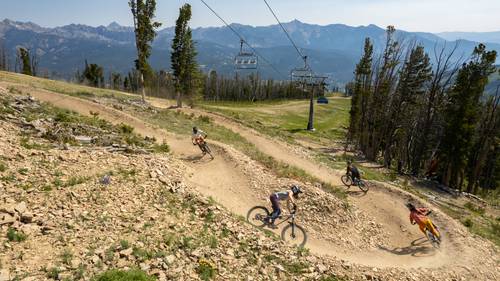 Group of mountain bikers