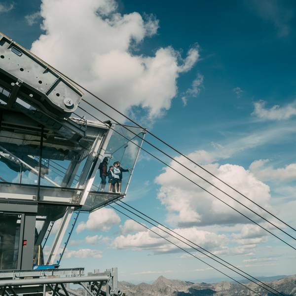Family at Kircliff in summer