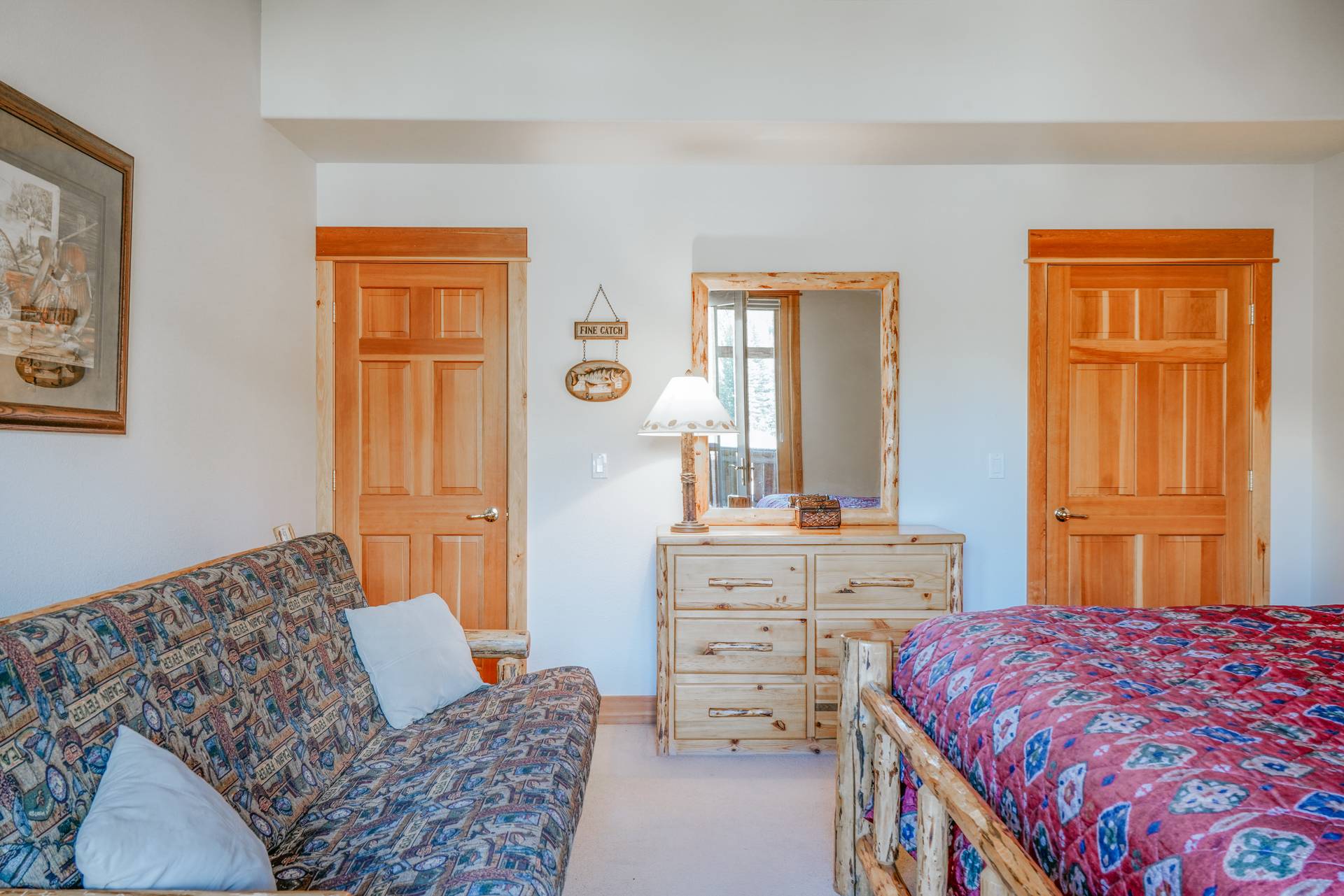 Lone Moose 305C vacation condo bedroom