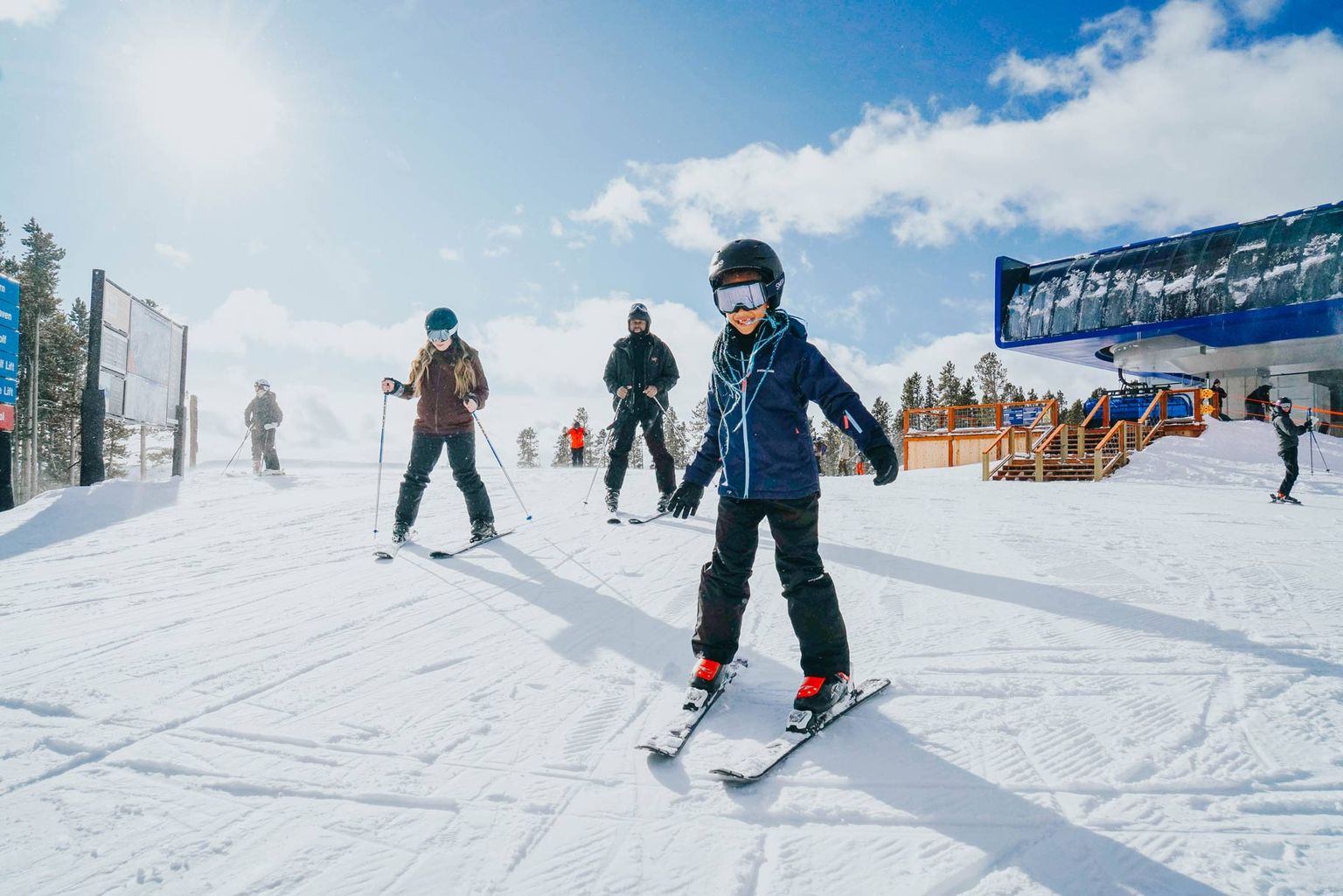 Family skiing