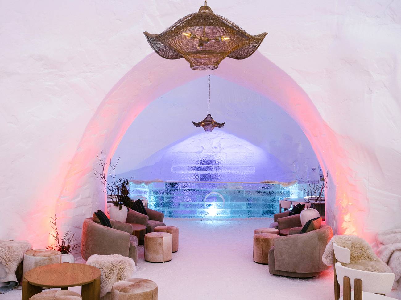 Iglu interior furniture