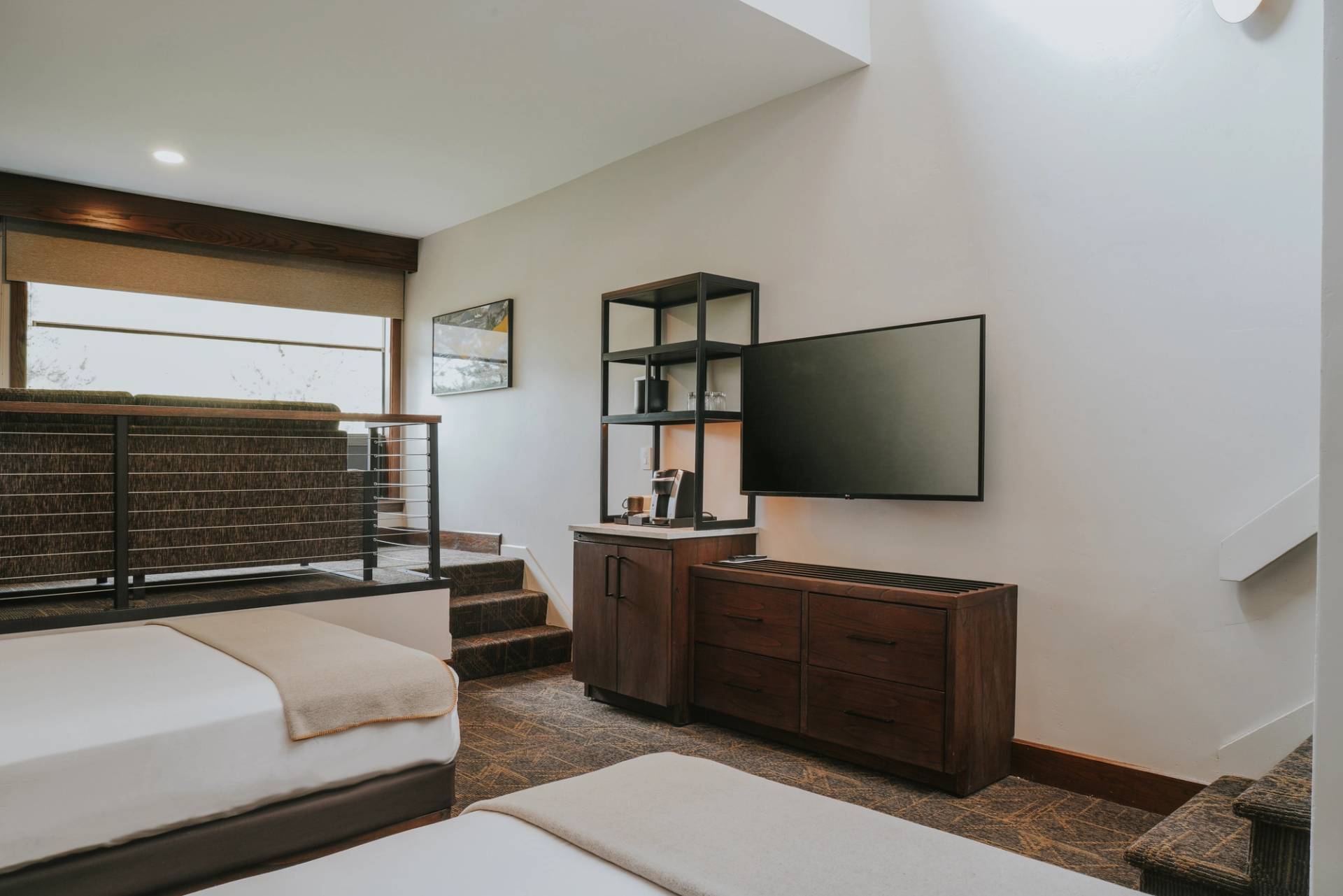 Huntley Lodge Loft hotel room bed area