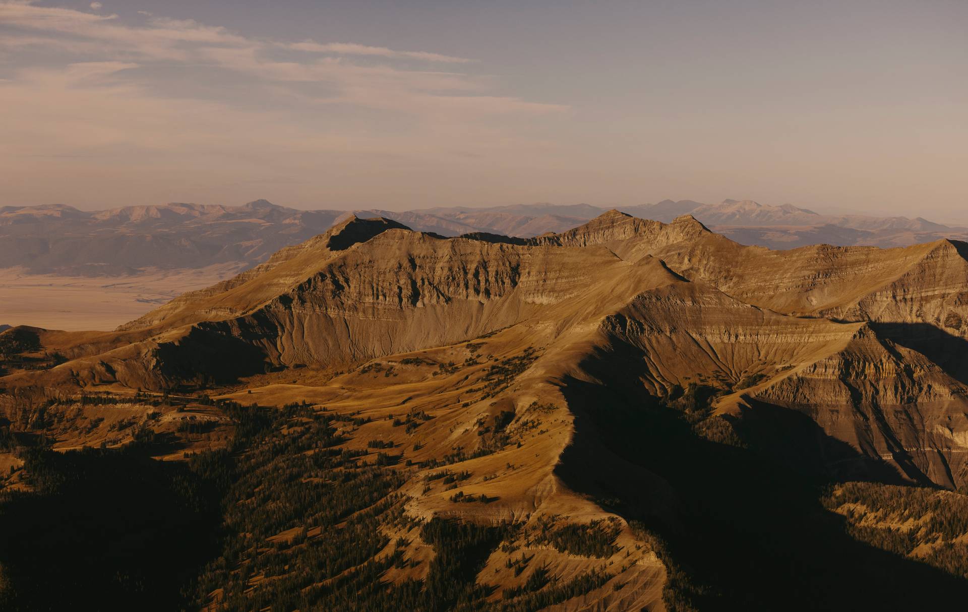 Mountain range in Big Sky