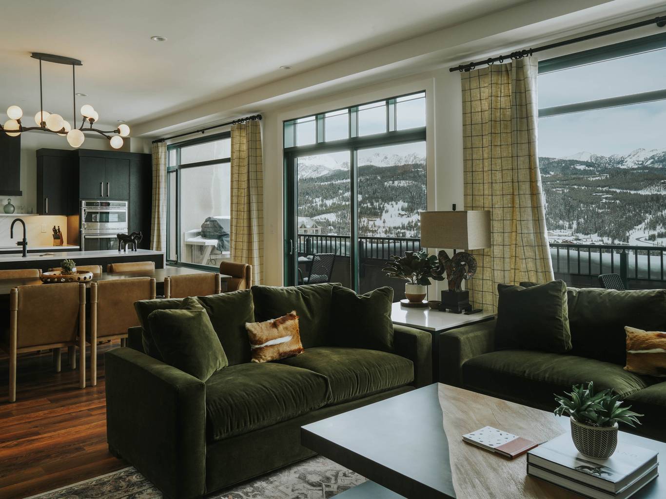 Summit Hotel Penthouse 1001 at Big Sky Resort, Montana
