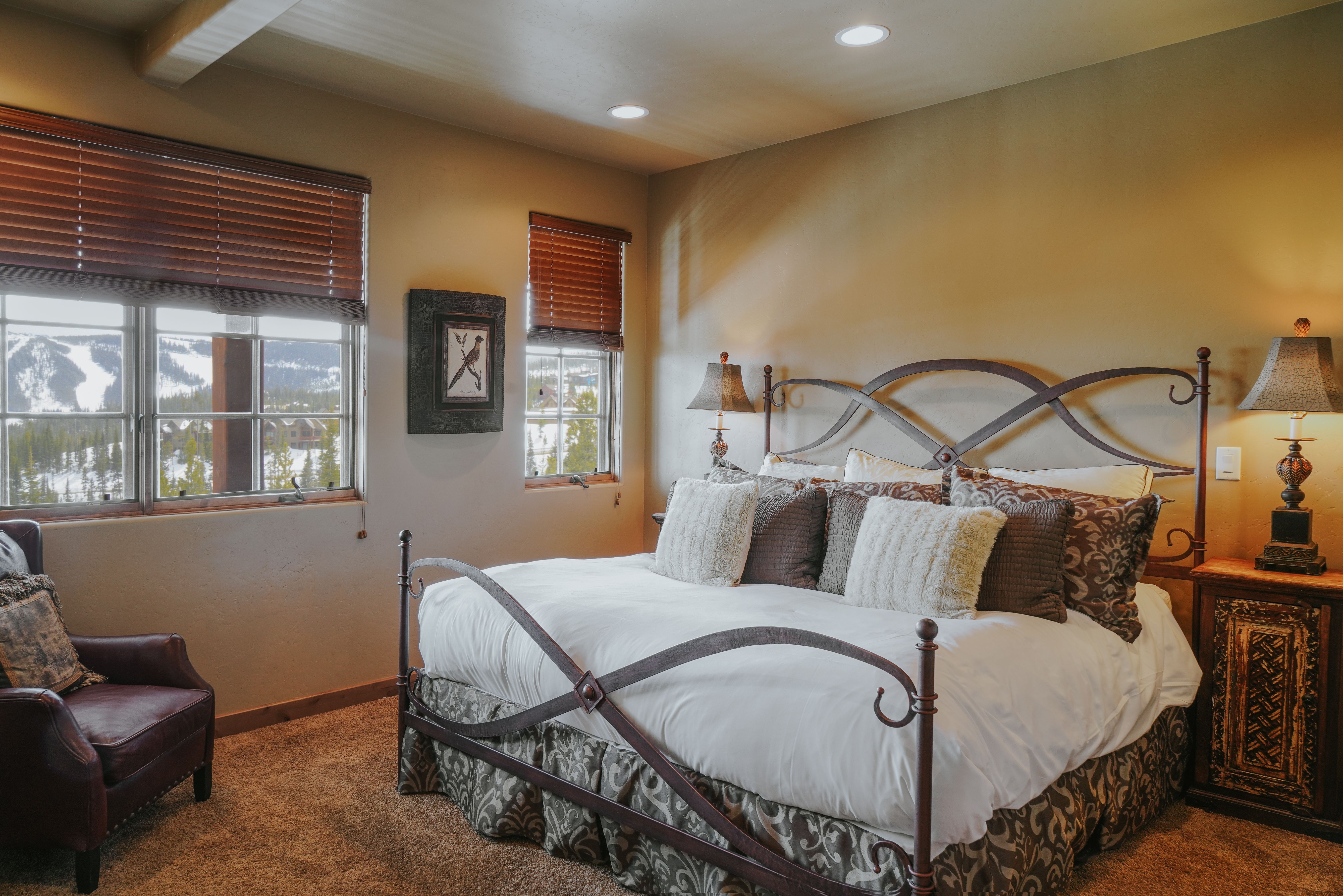 Alpine Meadows Chalet 11 vacation home bedroom