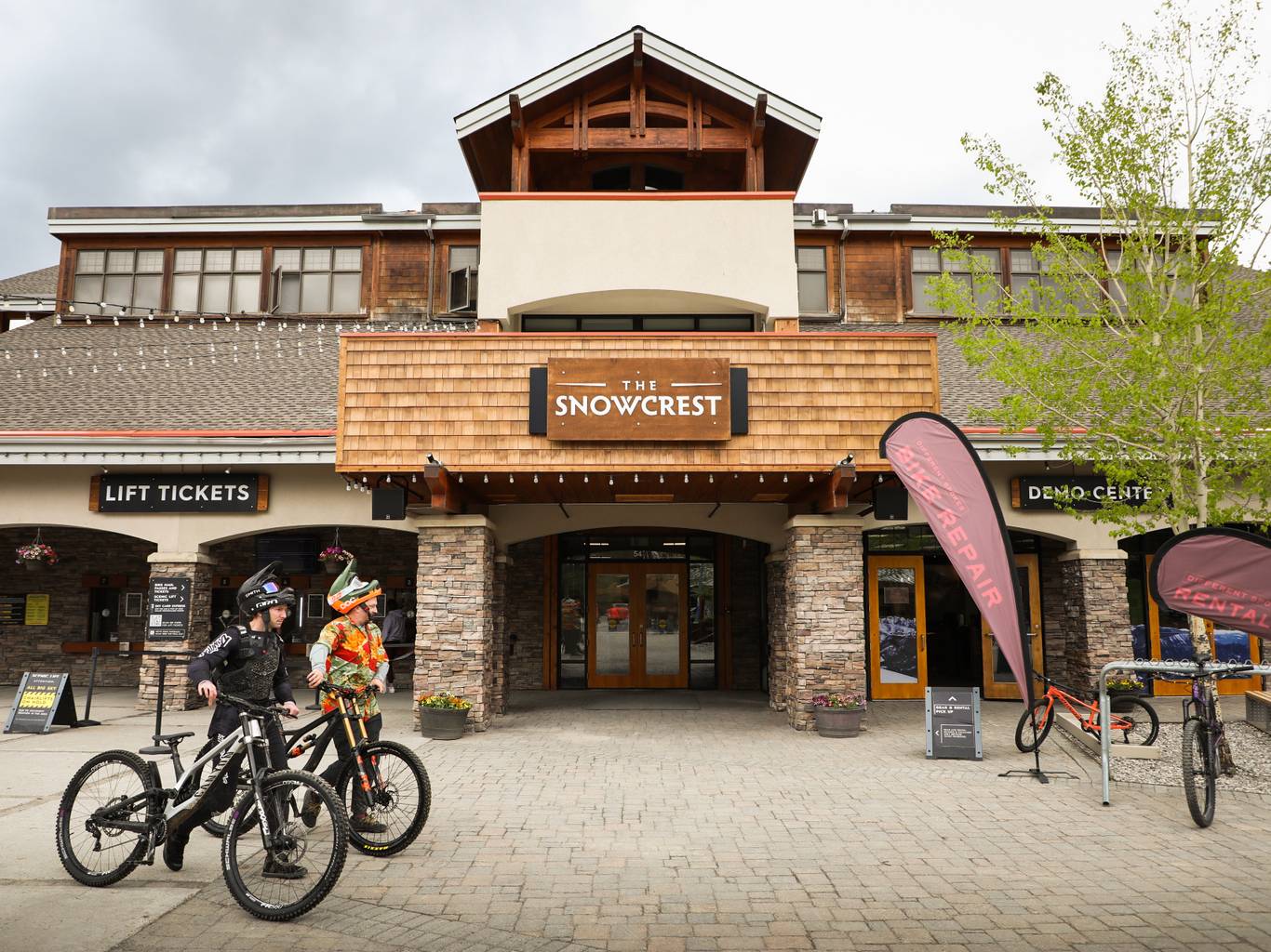 Different Spokes bike shop in Mountain Village