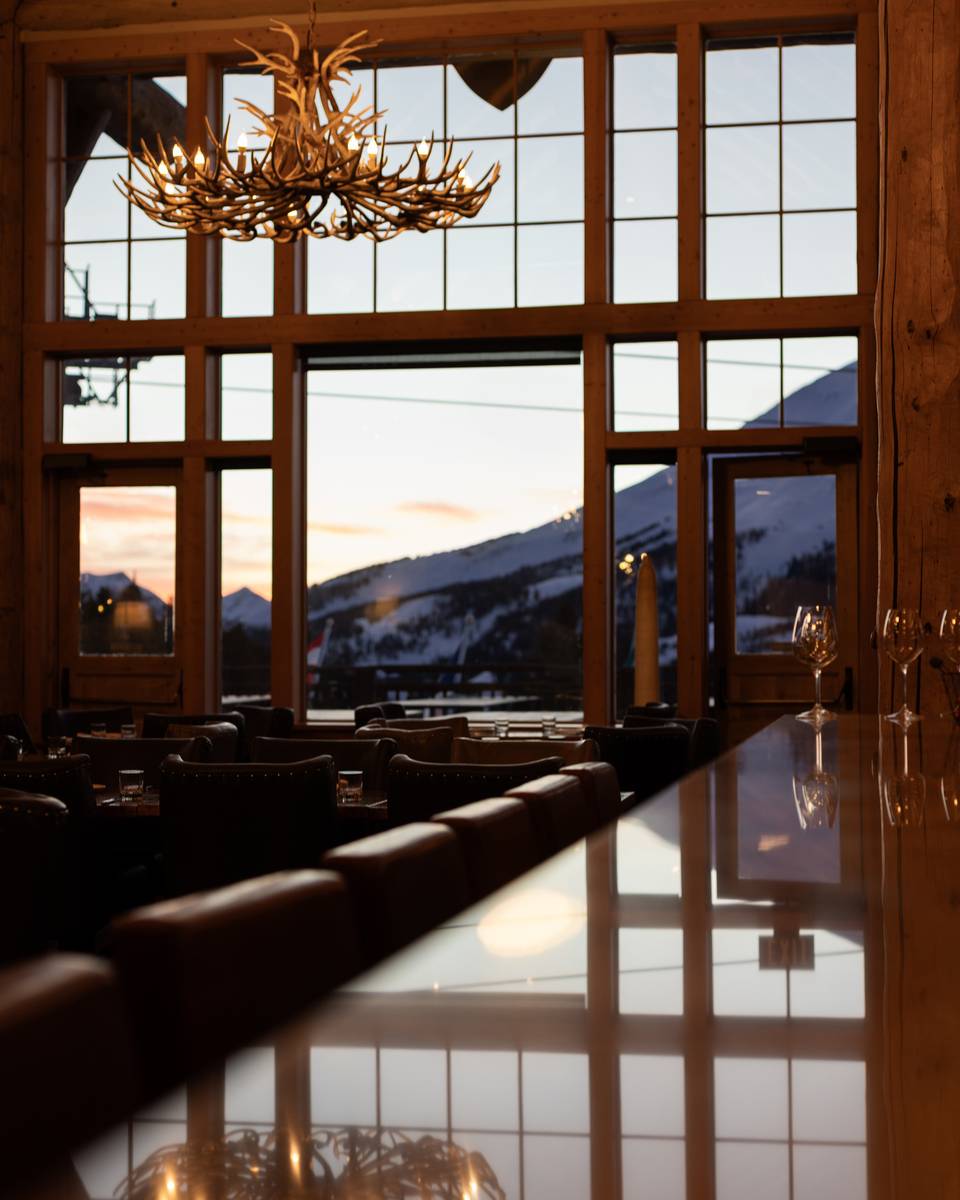 Everett's 8800 interior at sunset