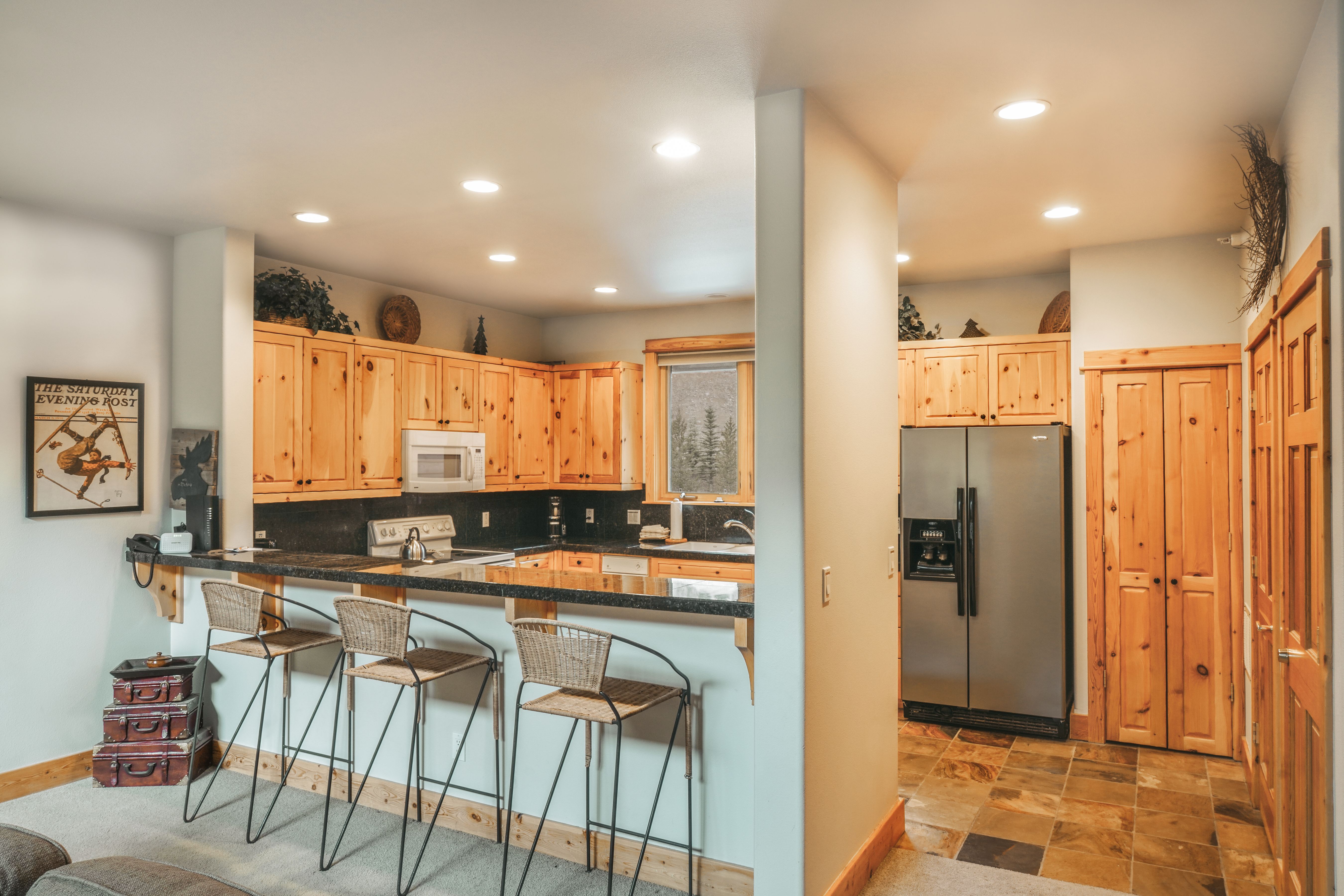 Lone Moose 210A vacation condo kitchen