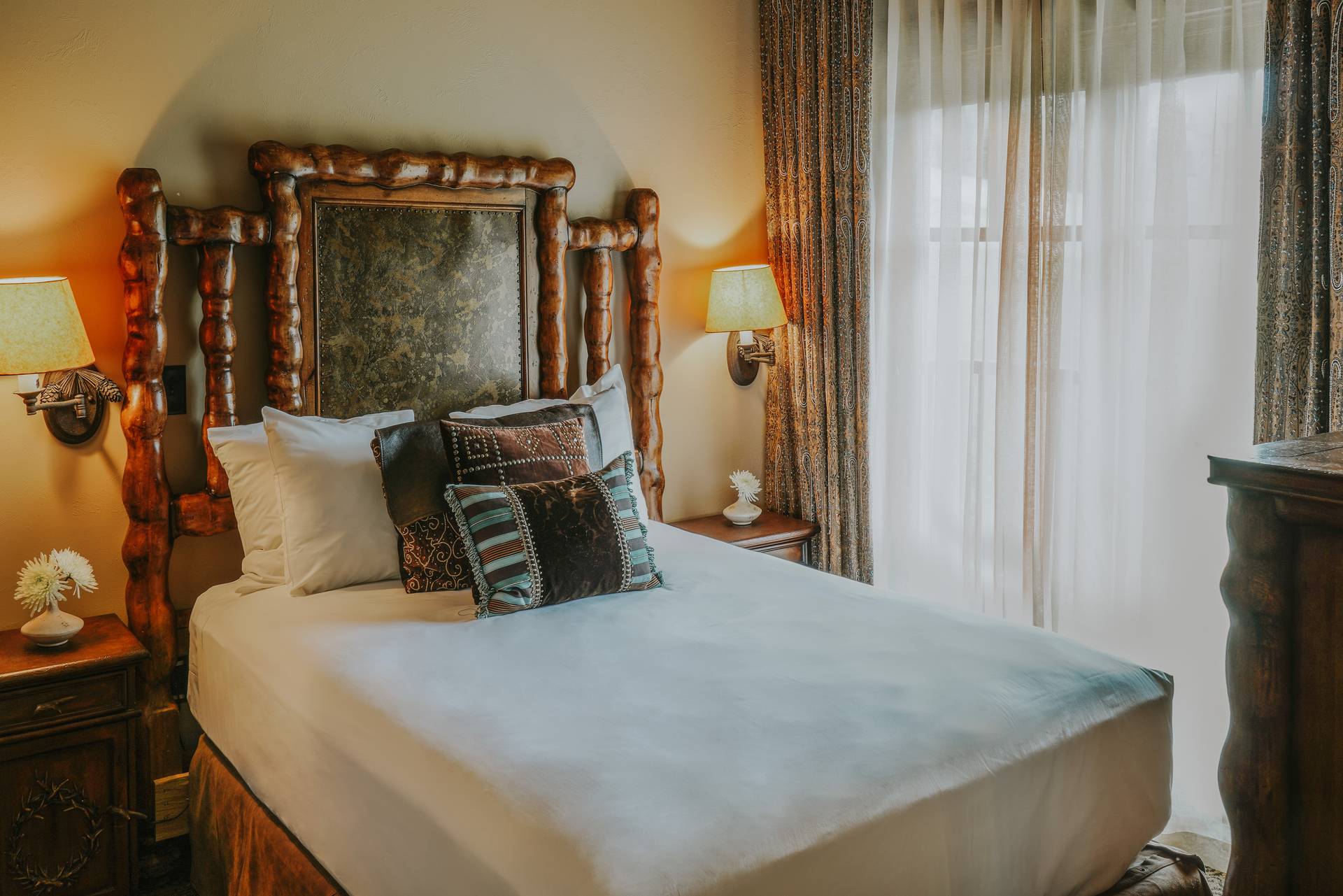 Village Center Three Bedroom Suite hotel bedroom