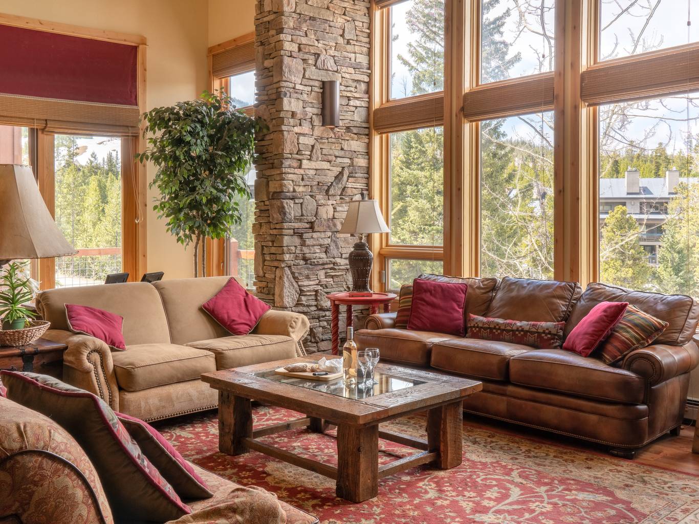 Black Eagle Lodges