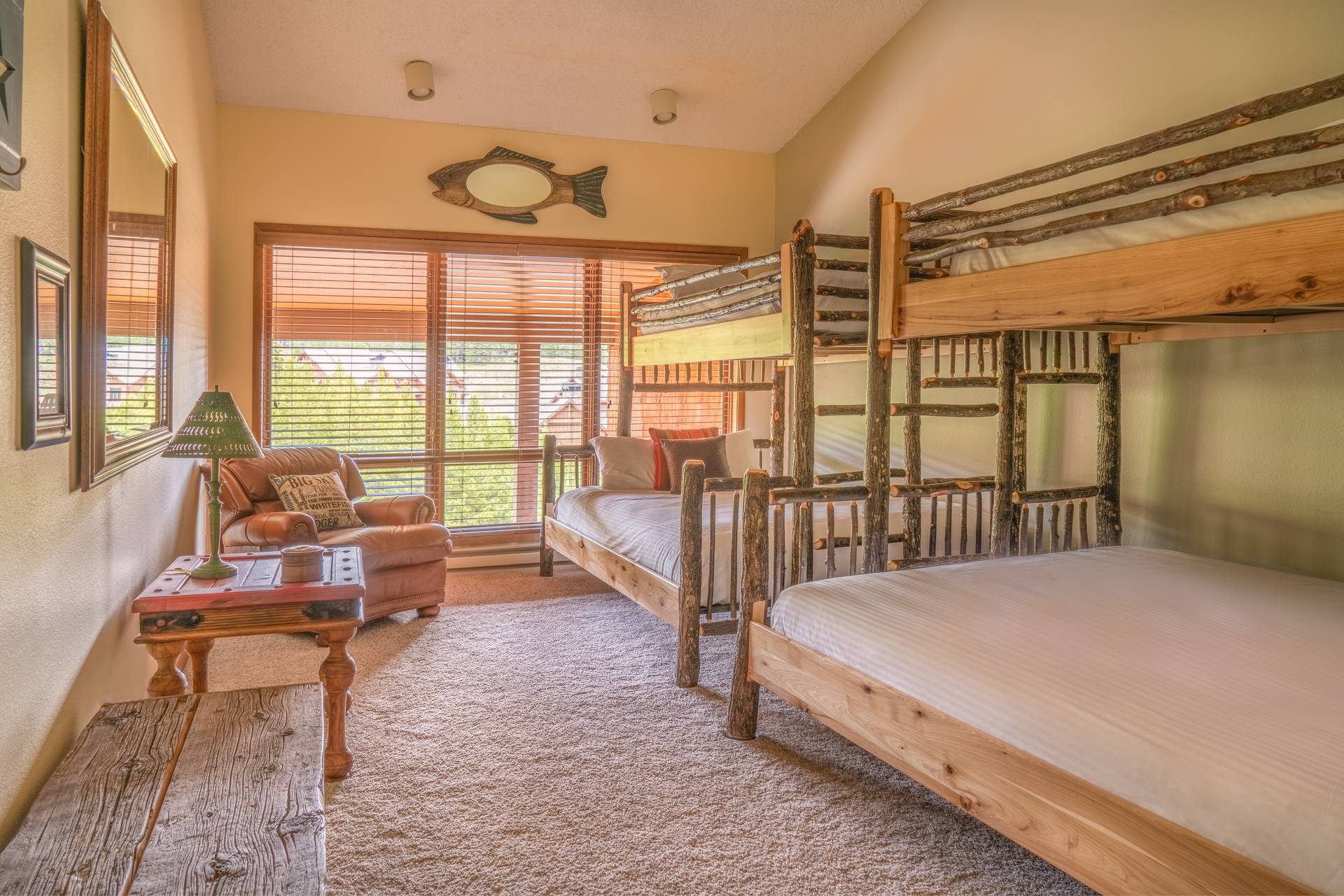 Skycrest vacation condos bedroom