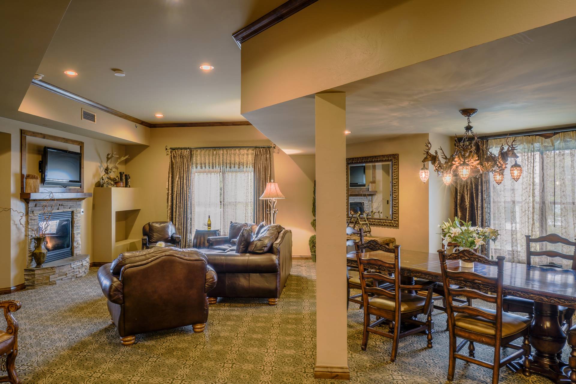 Village Center Two Bedroom Suite hotel main area