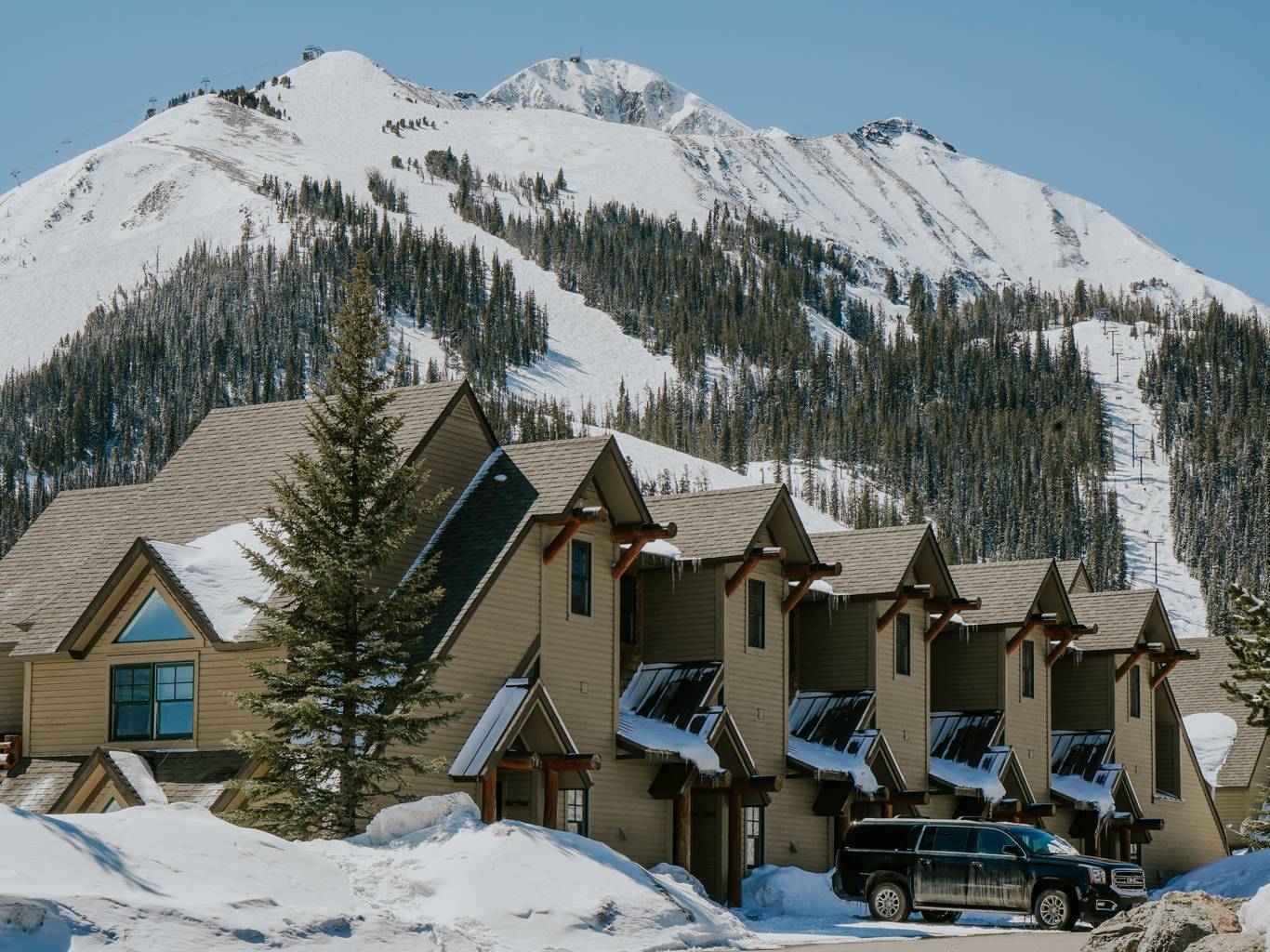 Saddle Ridge Condos