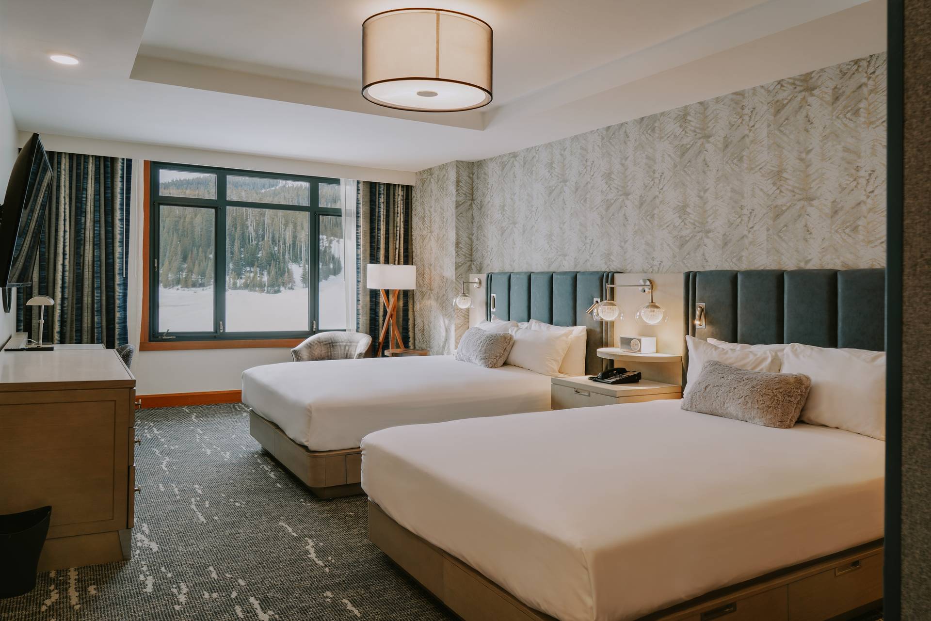 Summit Hotel Three Bedroom Suite hotel room bedroom