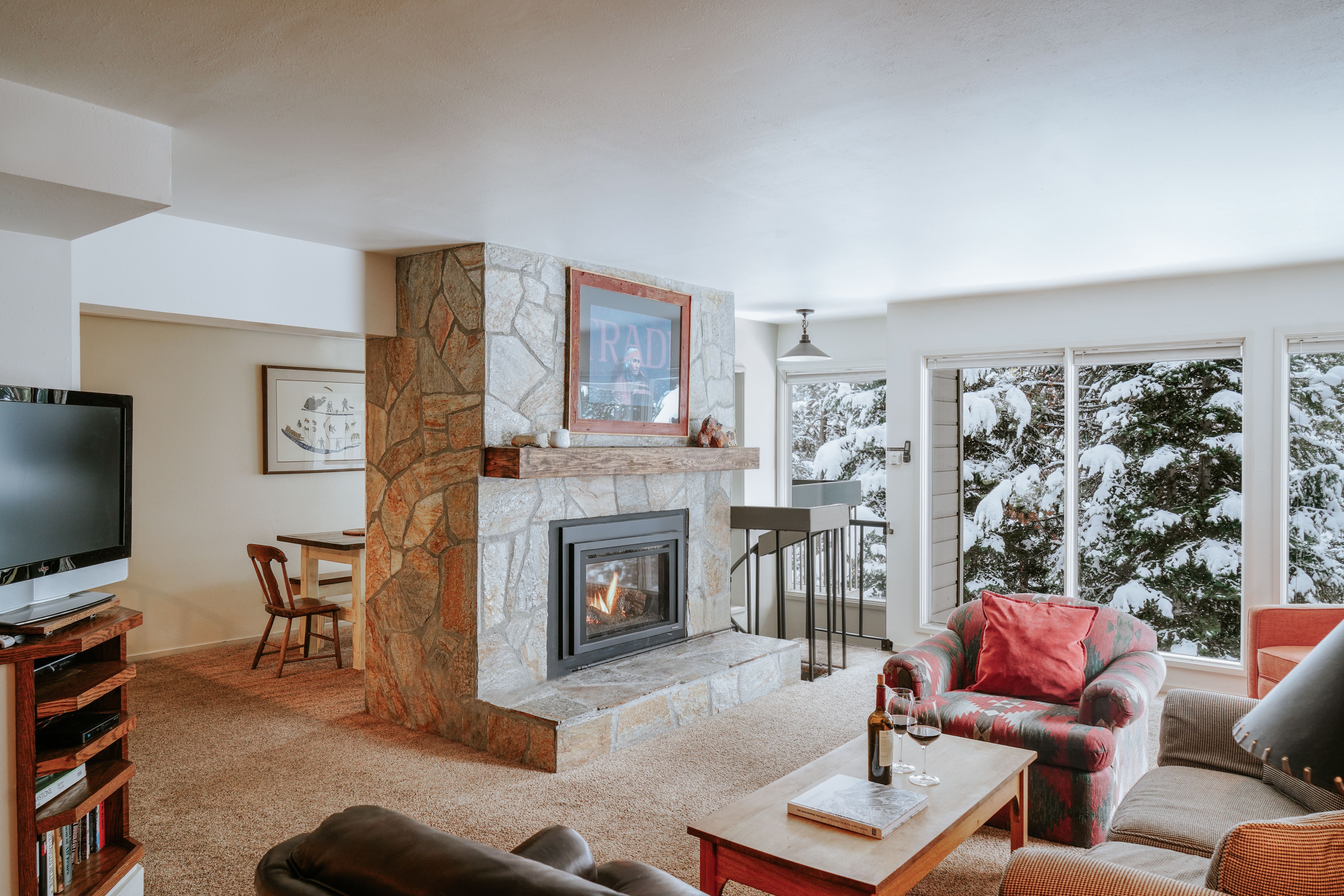 Stillwater Townhomes vacation condo living room