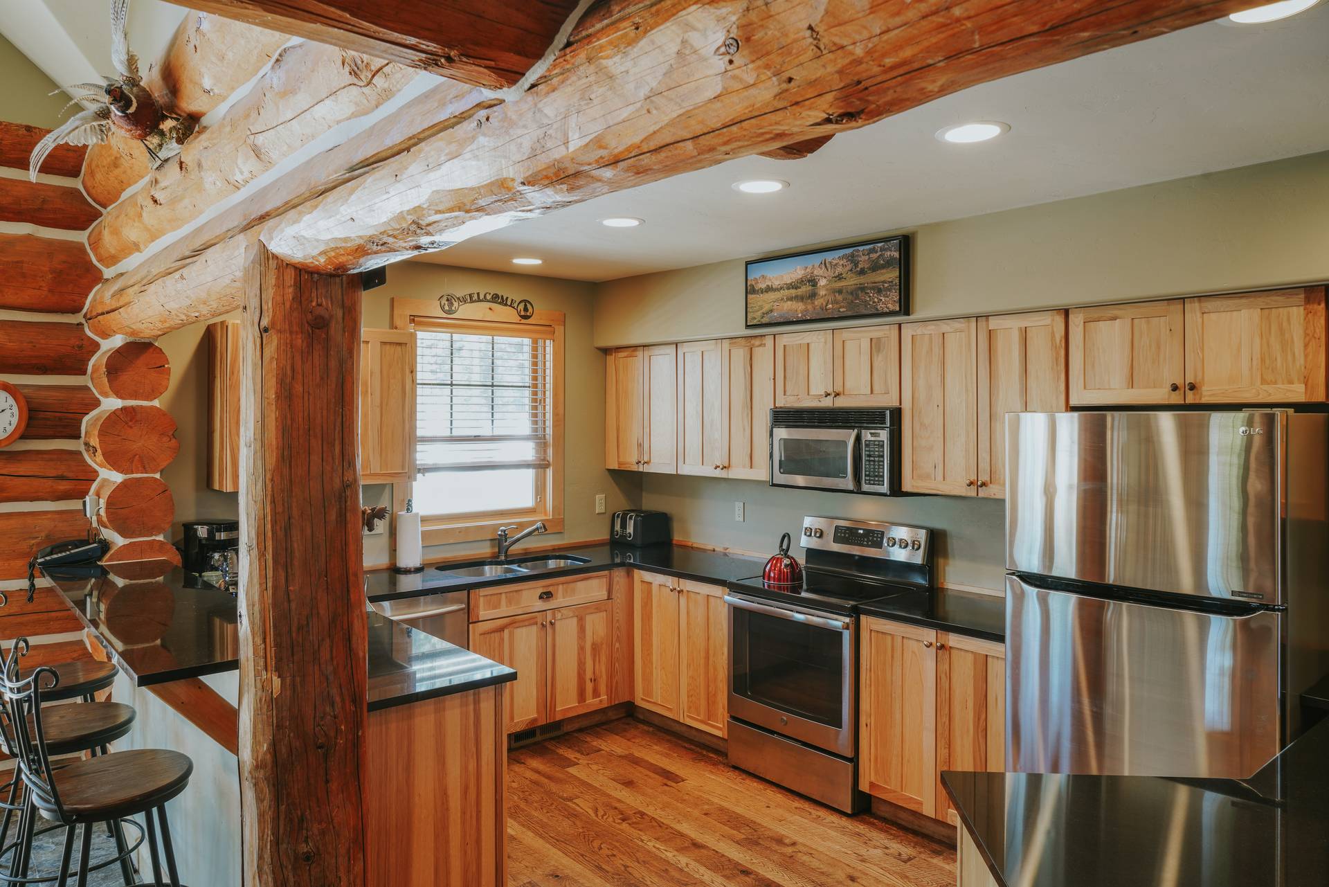 Powder Ridge Cabins vacation home kitchen