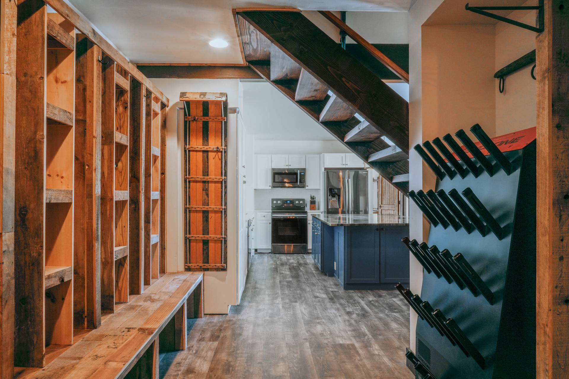 Snowcrest Lodge 8512 vacation condo entry