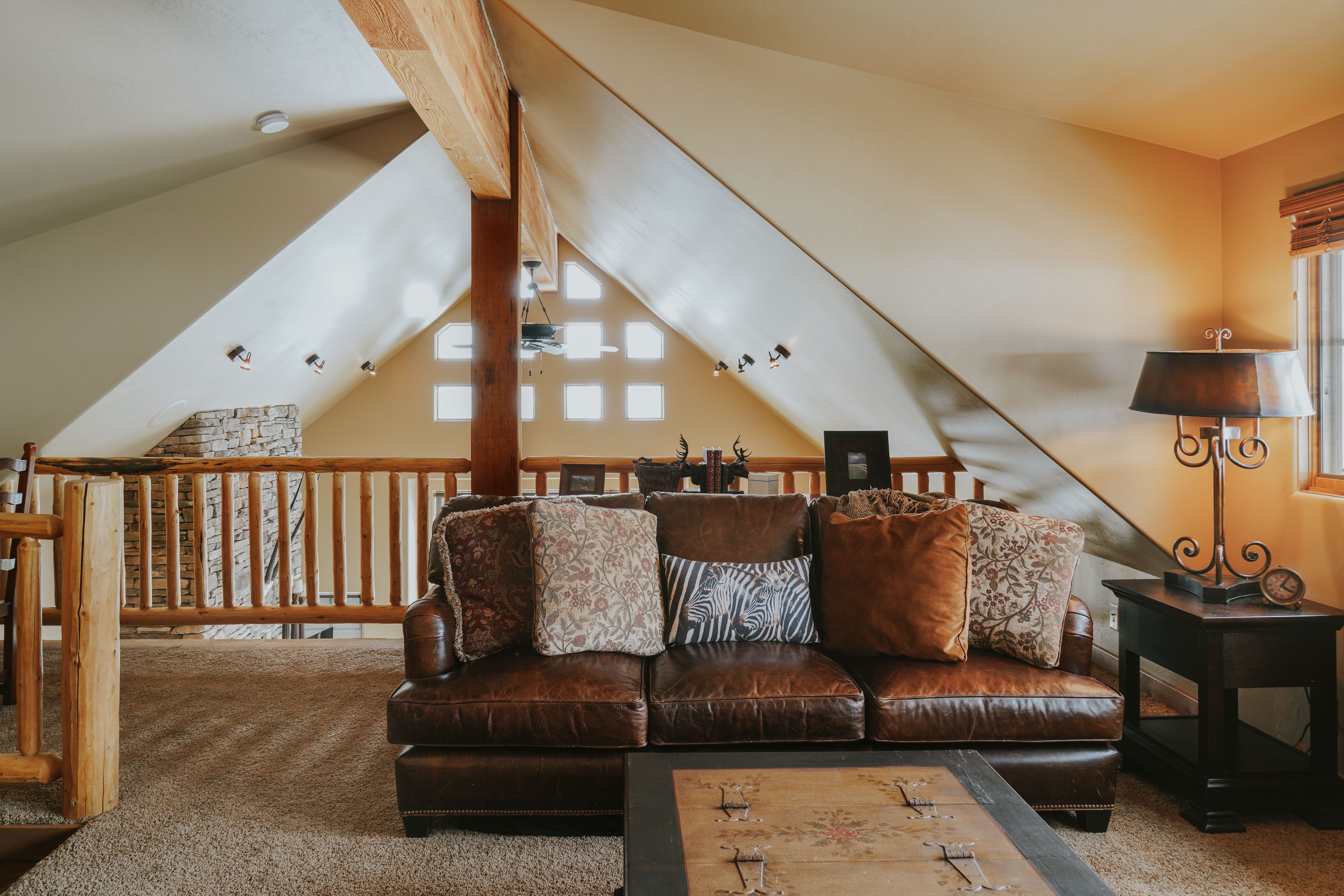 Alpine Meadows Chalet 11 vacation home living room