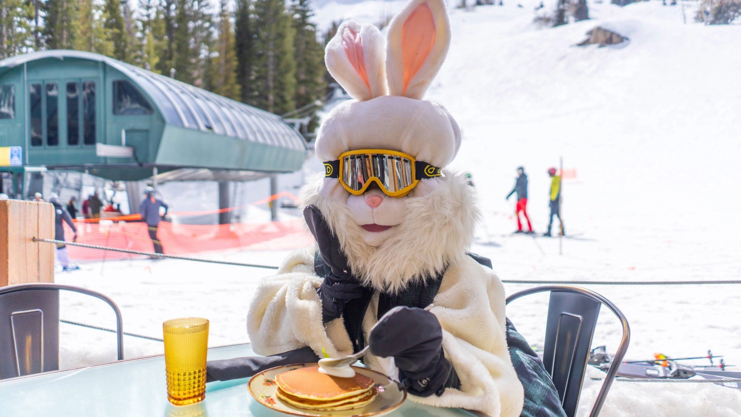 Easter bunny eating a pancake breakfast