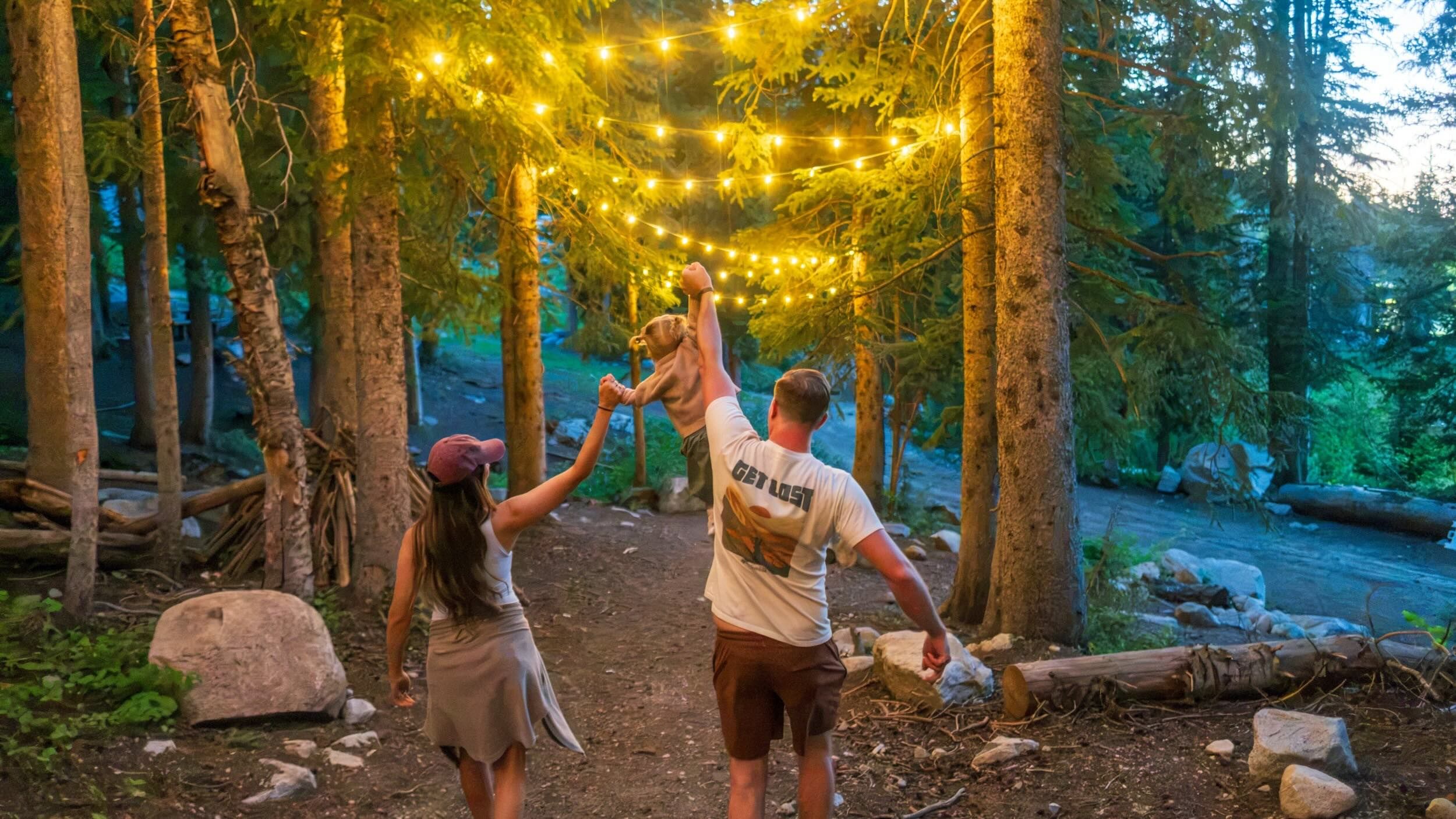 Family going to the Campfire Cookout at Brighton Resort in the summer