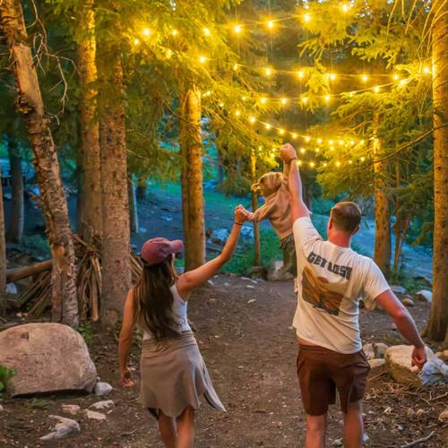 Family going to the Campfire Cookout at Brighton Resort in the summer