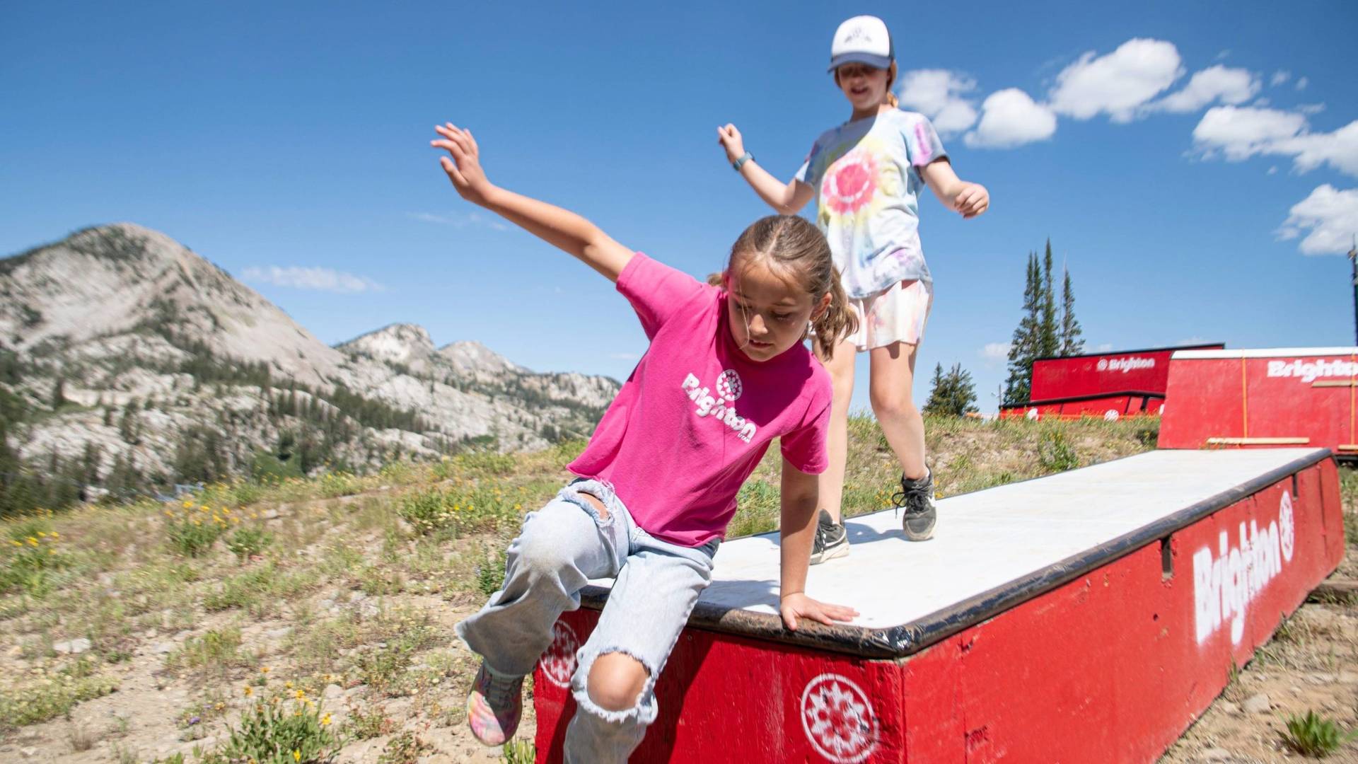 Kids in the 2k Majestic Scramble at Brighton Resort in the summer