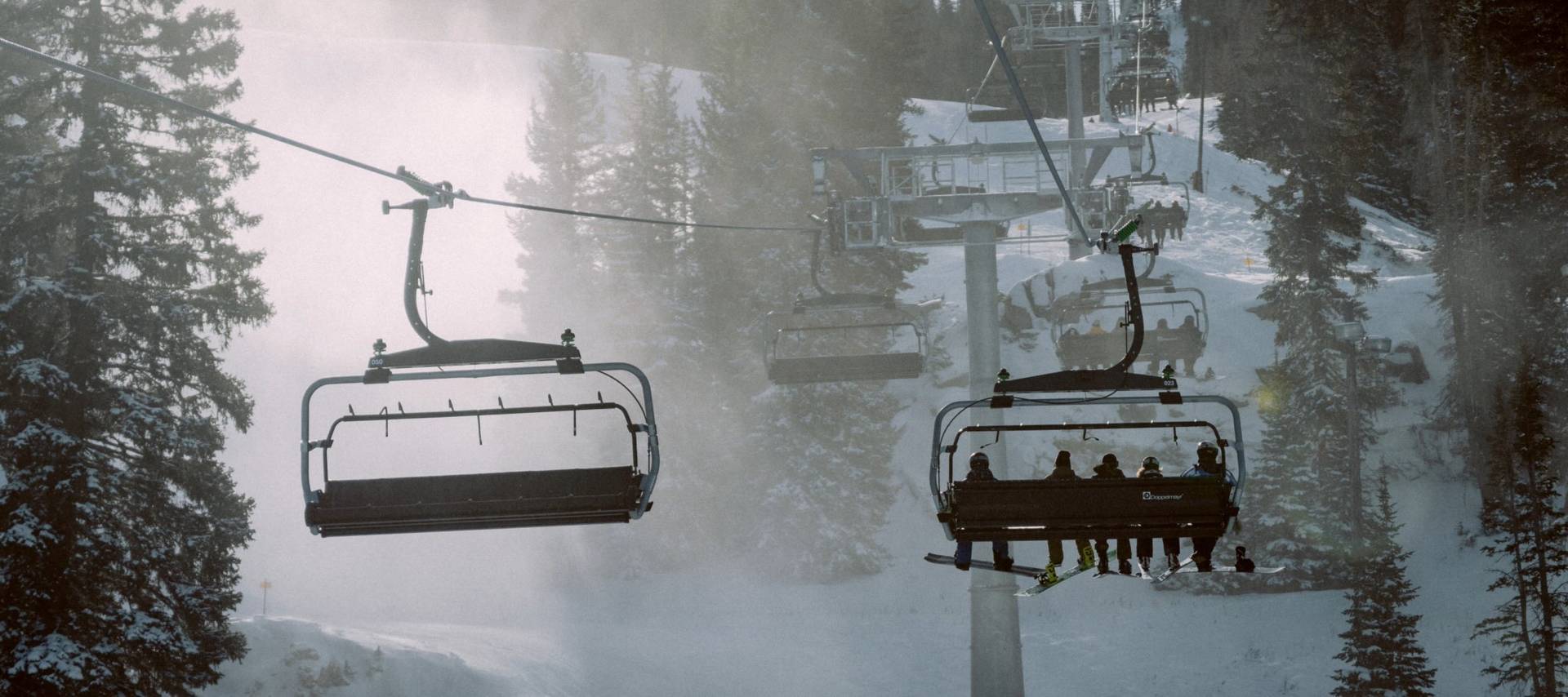 Crest 6 chairlift in the winter at Brighton