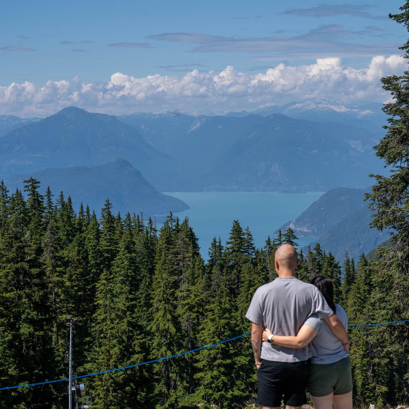 Hike to top of Eagle Chair