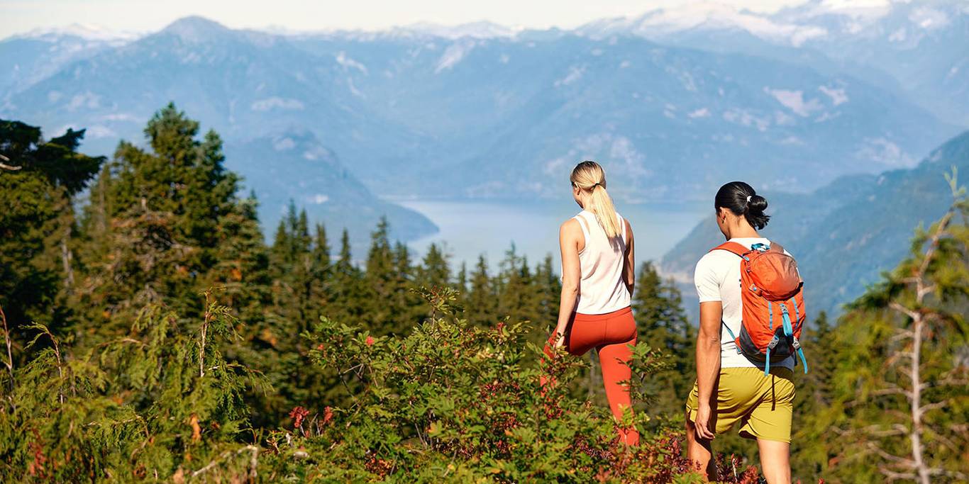A couple hiking in Cypress Mountain.