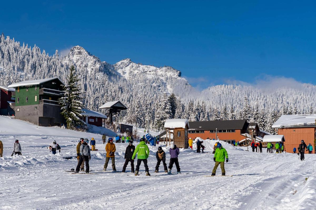 Group Lessons Summit at Snoqualmie