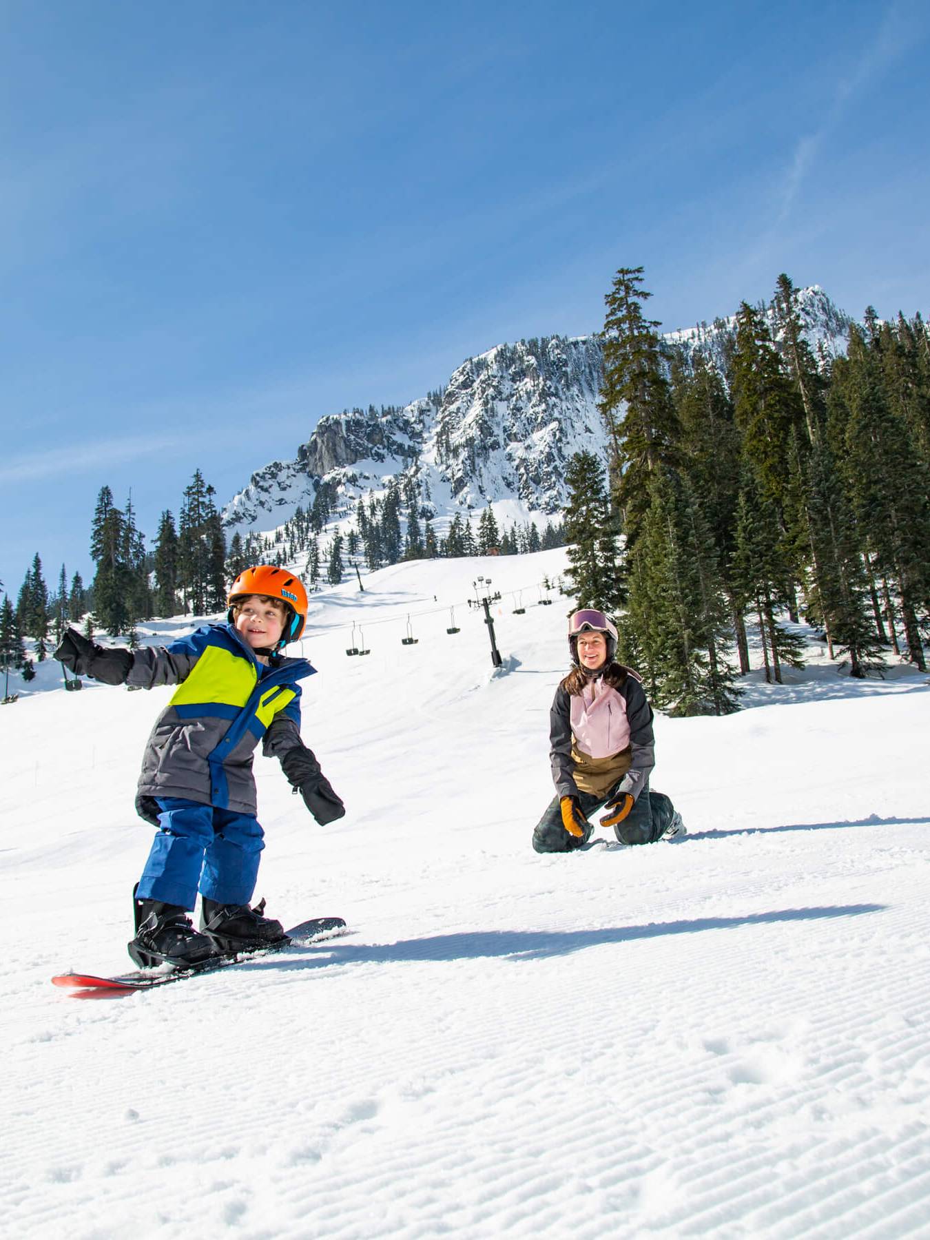 child snowboarding at Alpental