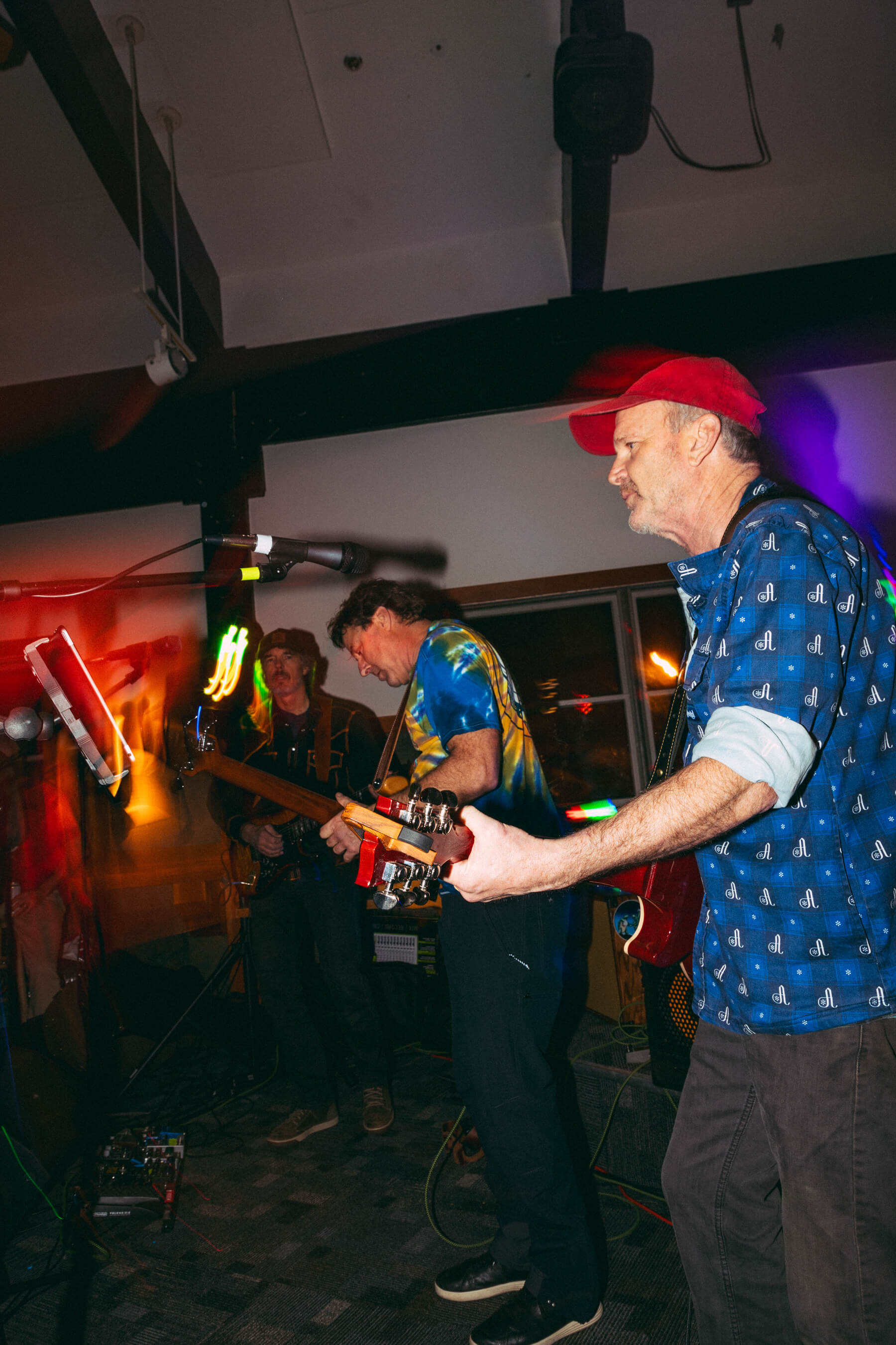 Cockfight band performing in the Denny Lodge