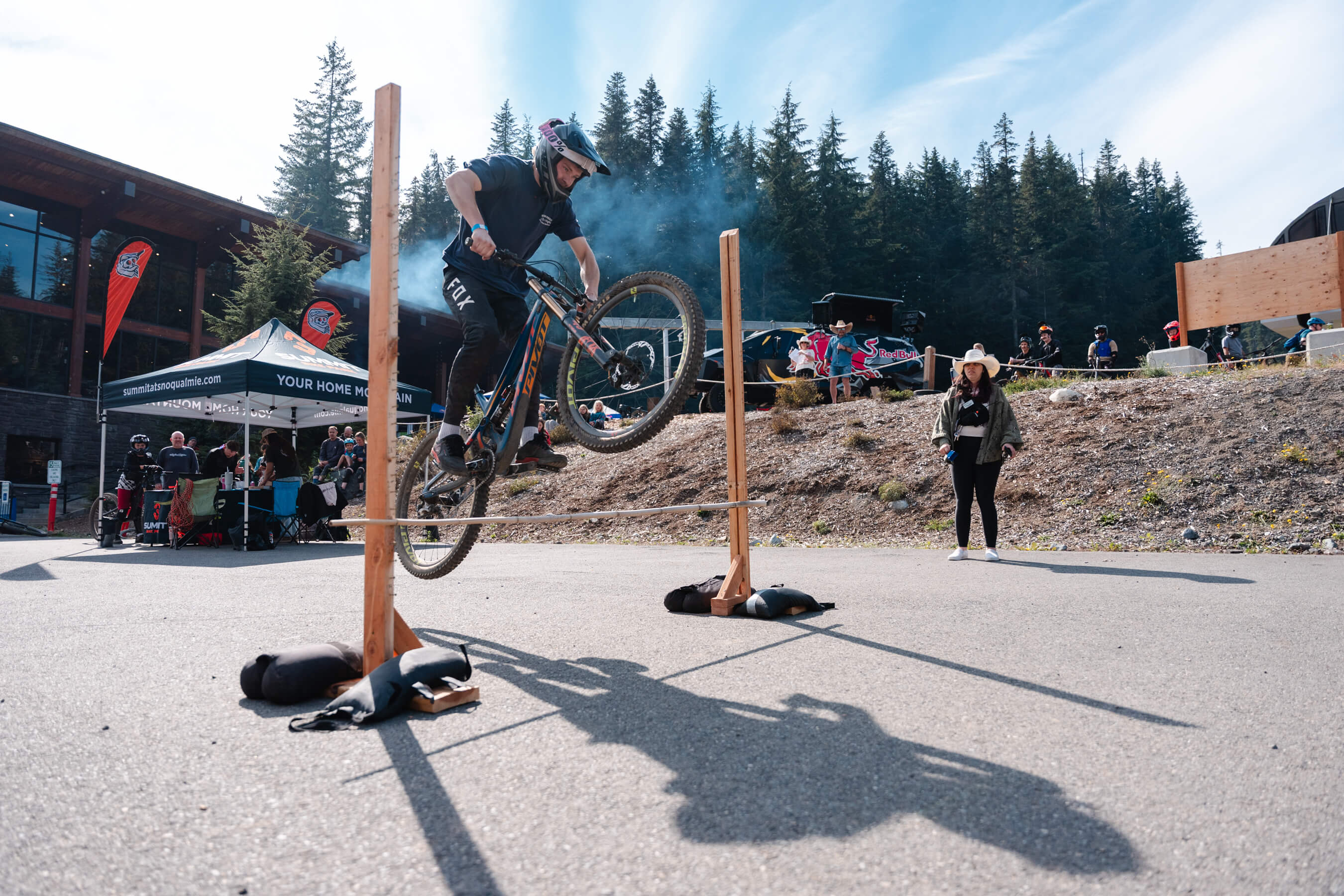 bike park rodeo bunny hop contest