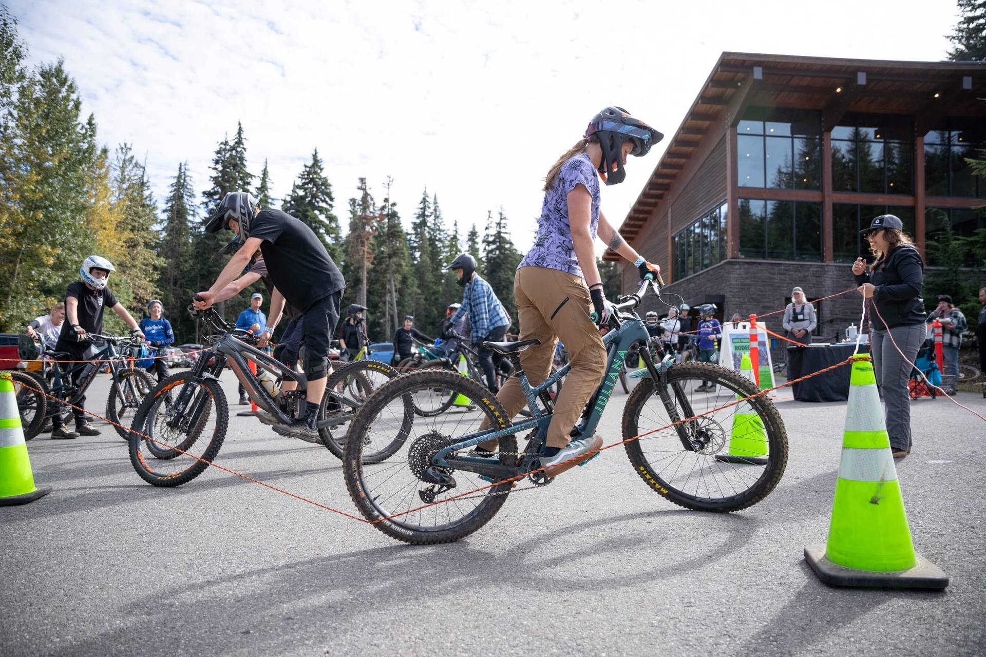 foot down last person standing competition on bikes