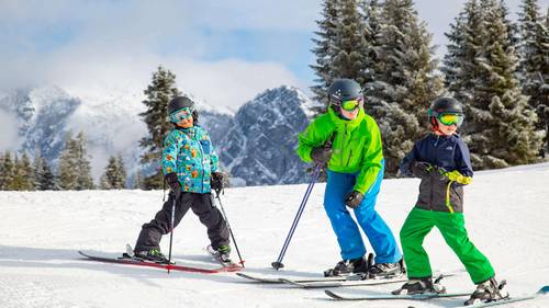 group in ski lesson