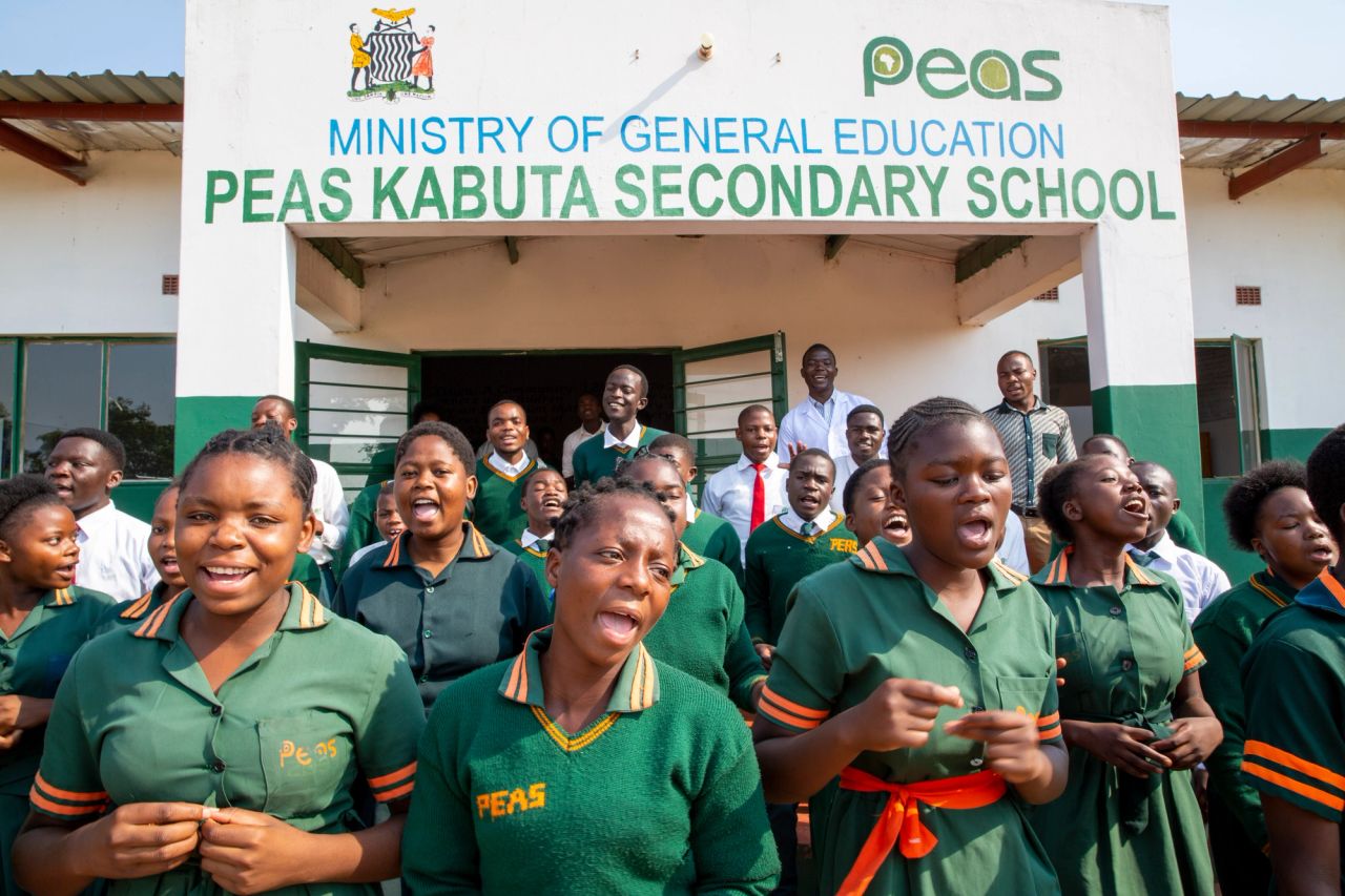 image-35ed5a3f404f751f1dfa2a294a5f738dc9d77132-5760x3840-jpg