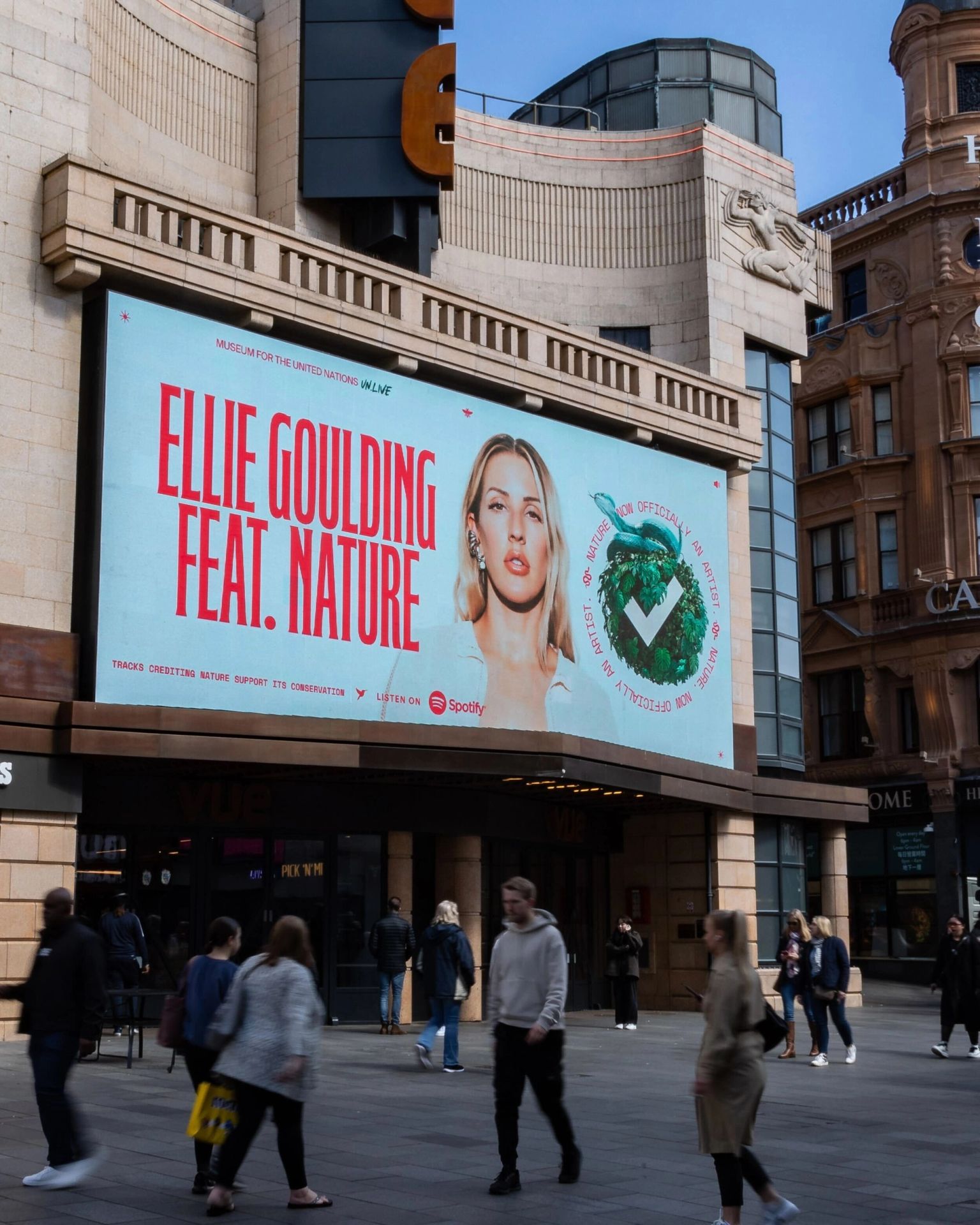 image-a1c1fb8e704f1b5a2d2f614711138caf73845370-2494x3118-jpg