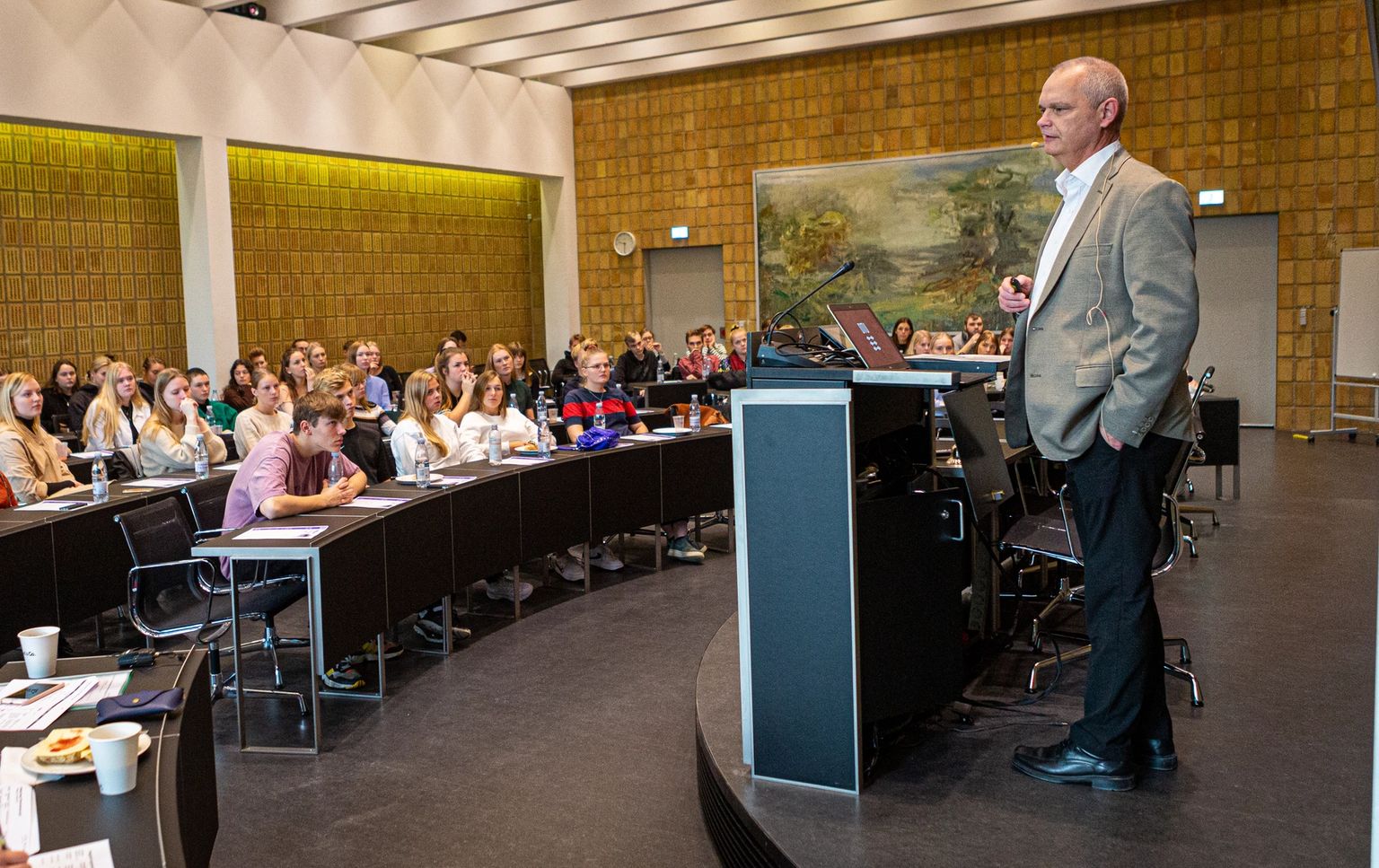 image-dfbe7b76cfb41fa38101bf450598c0fef9320468-4762x2679-jpg