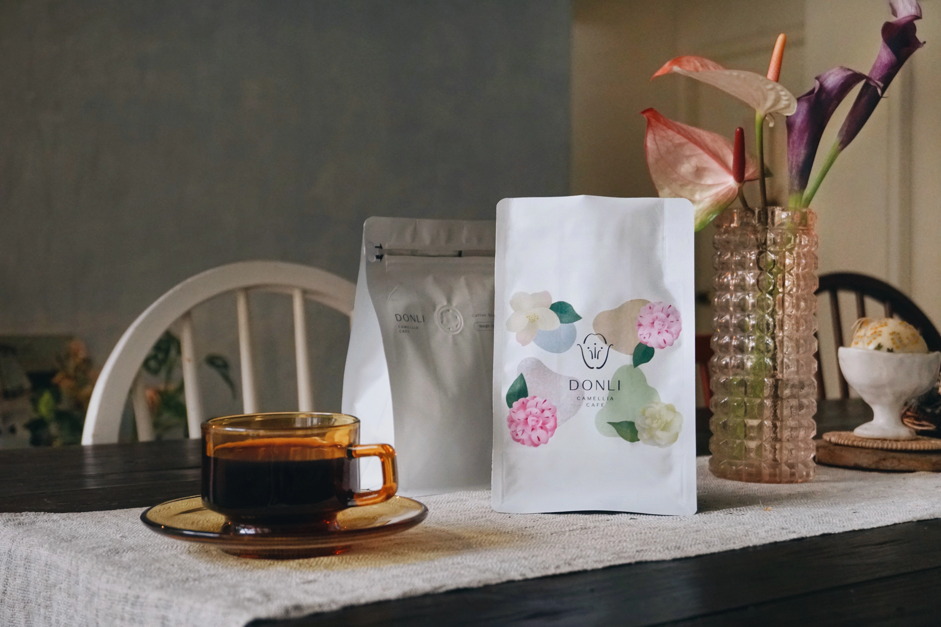 東麗茶花咖啡Donli Camellia Cafe－視覺識別＆包裝設計