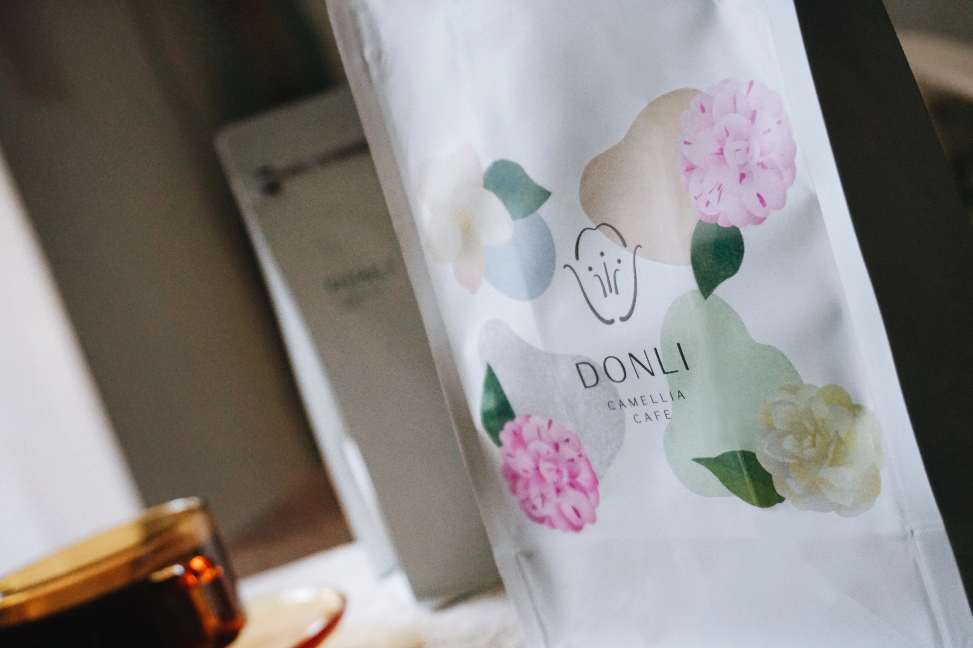 東麗茶花咖啡Donli Camellia Cafe－視覺識別＆包裝設計