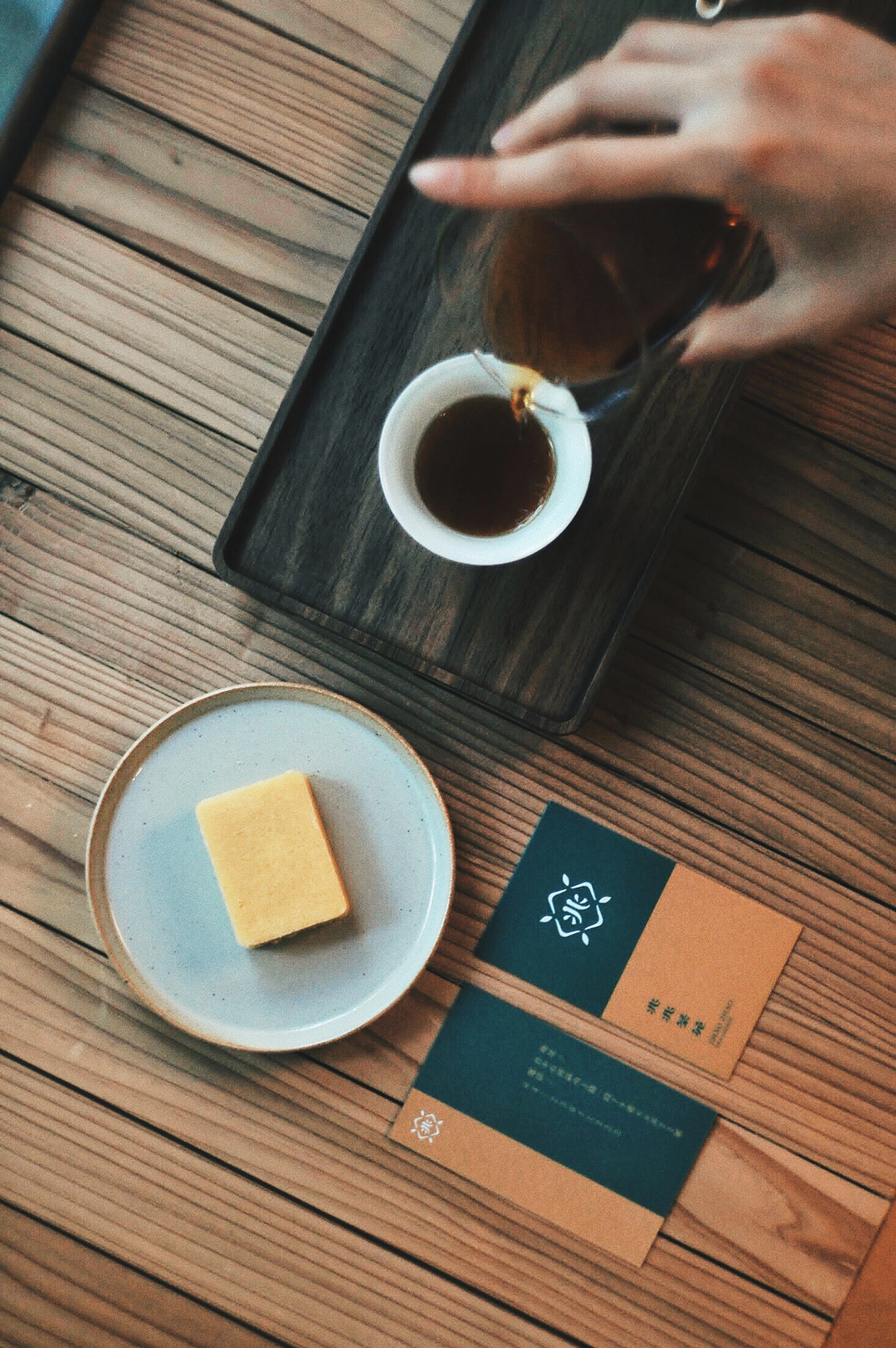 兆兆茶苑 Zhao Zhao Tea Lounge 視覺識別＆包裝規劃
