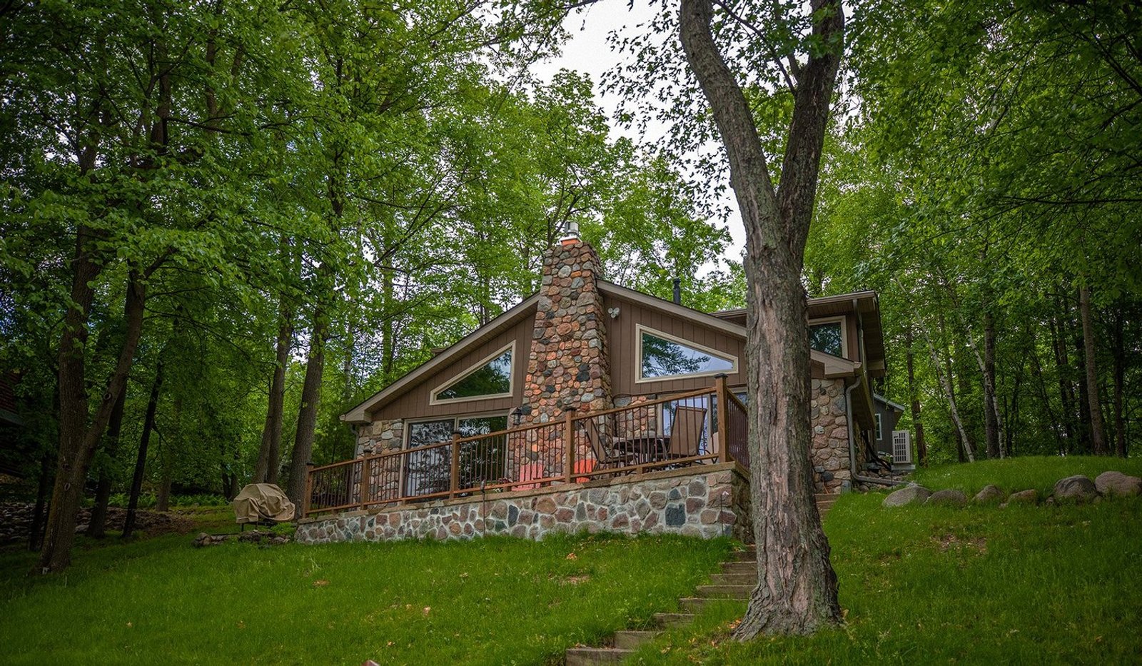Stone Cabin on Rush