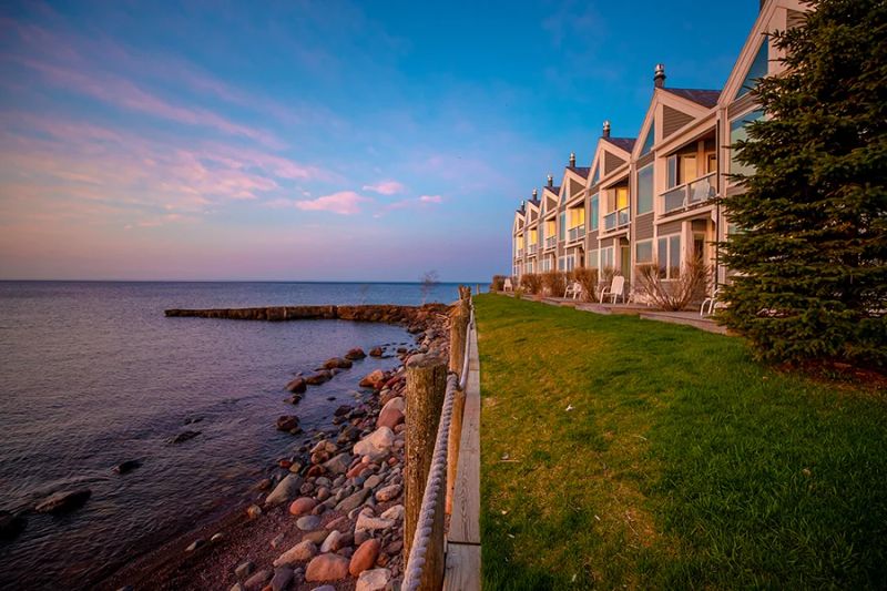 Bluefin Bay — photo 8