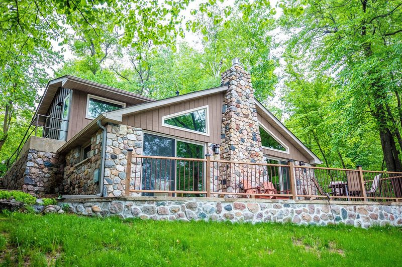 Stone Cabin on Rush — photo 7